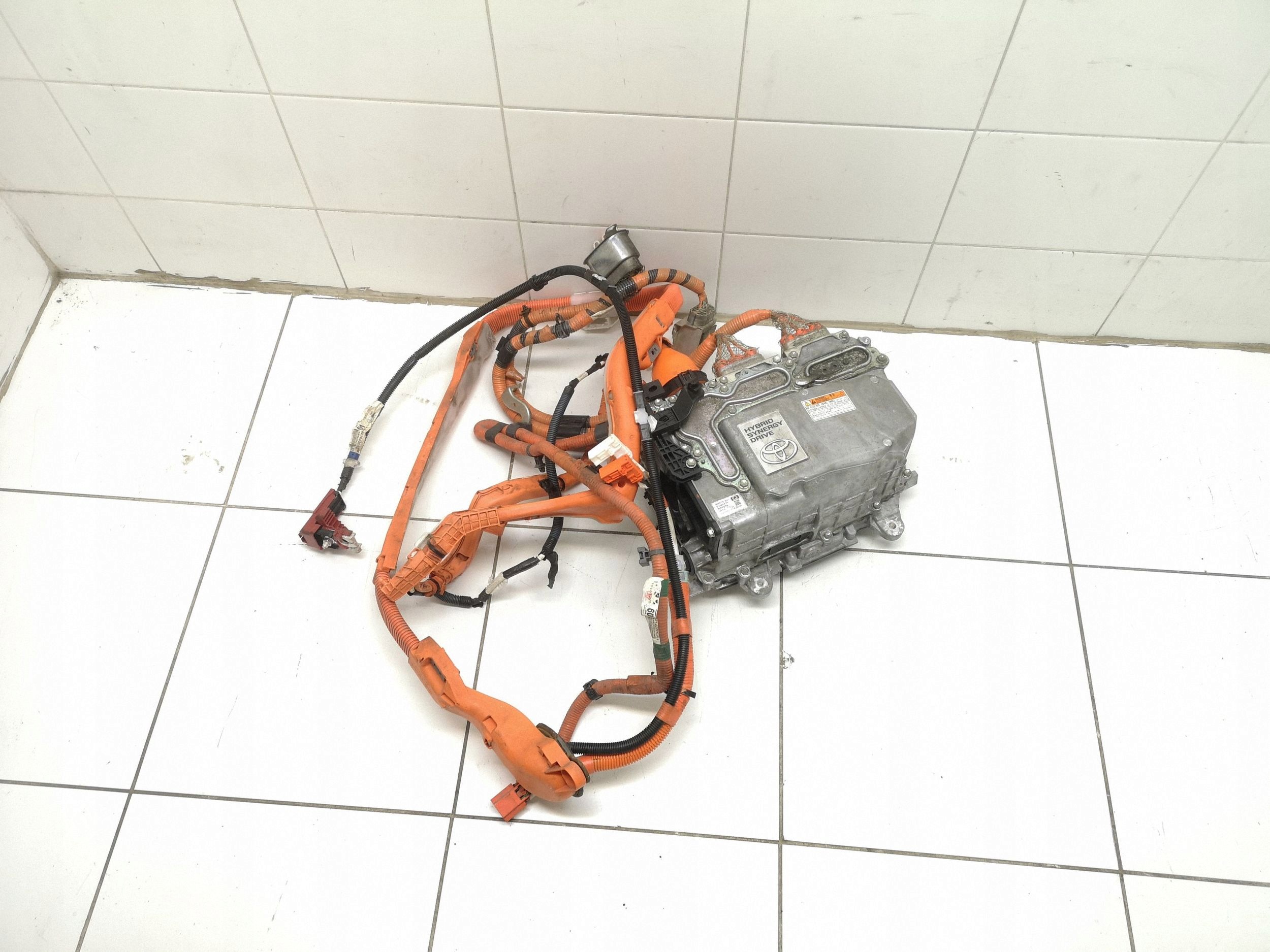 Wechselrichter OEM G9200-52031 für Toyota Yaris III 1.5H image 2