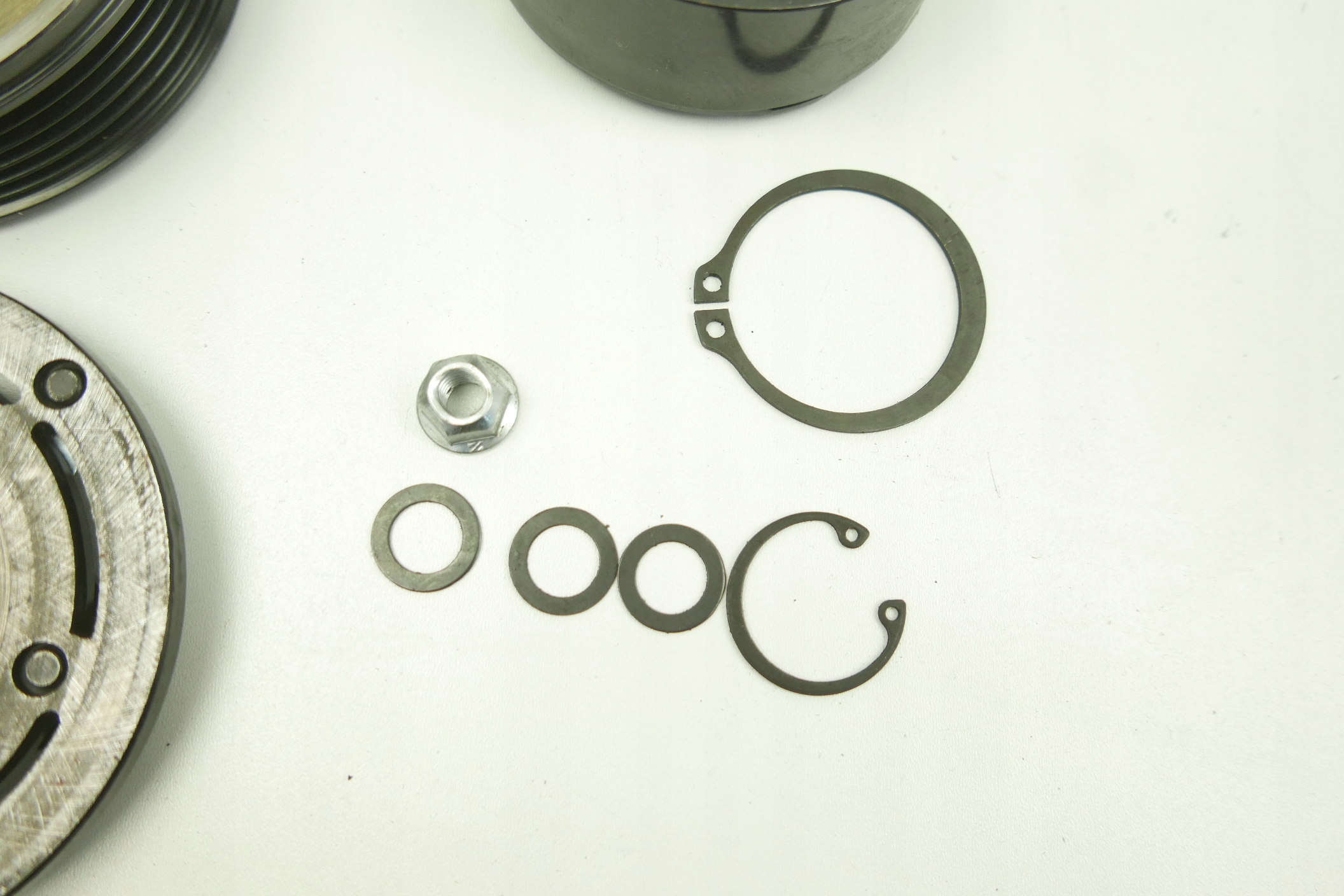 Embrayage électromagnétique compresseur clim Vemo V40-77-1002 image 9