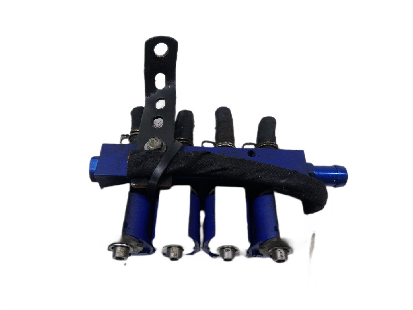 LPG-Einspritzschiene OEM 67R-011049 - Gebraucht image 3