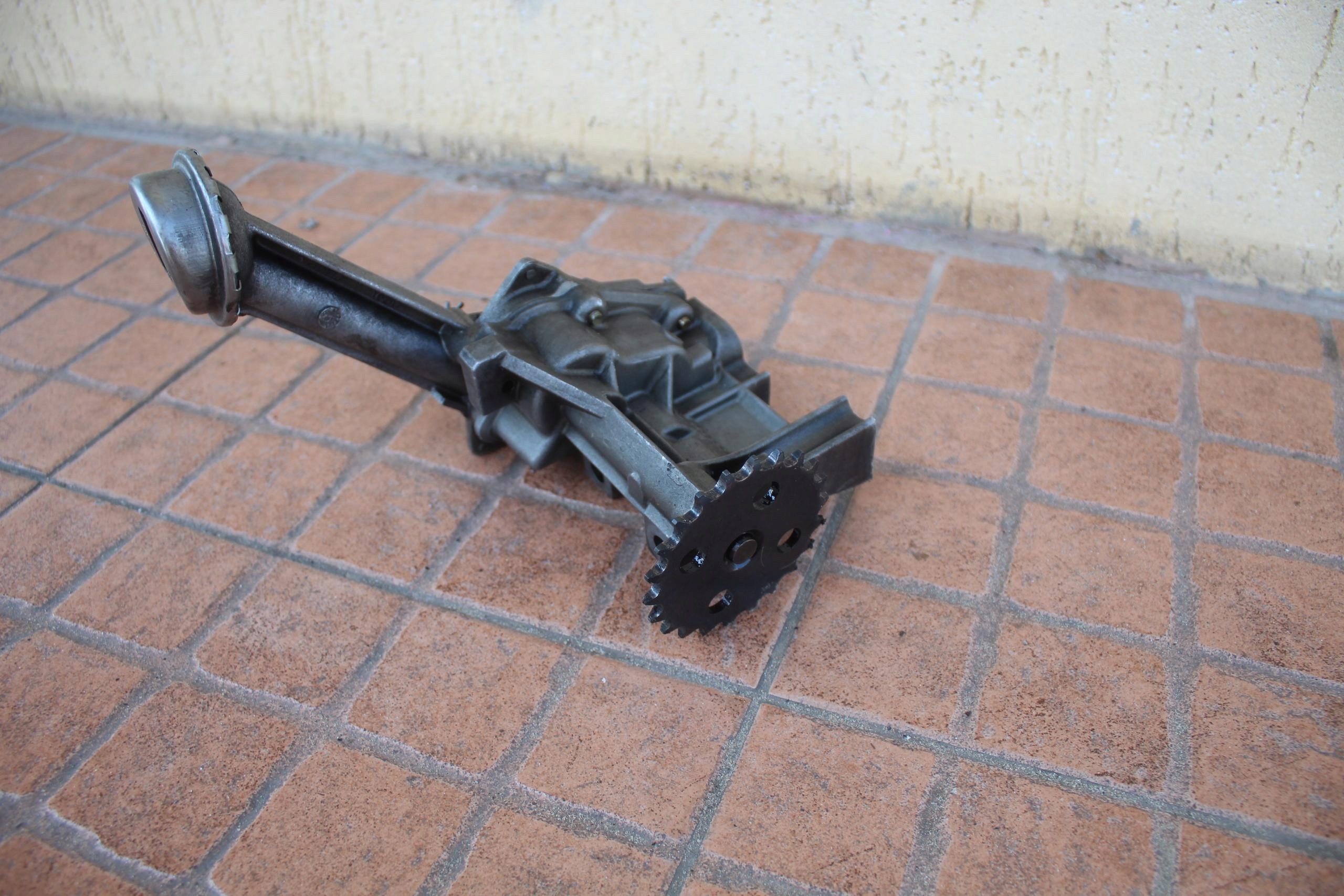 Bomba de aceite OEM 8200307174 para Renault Laguna III image 3