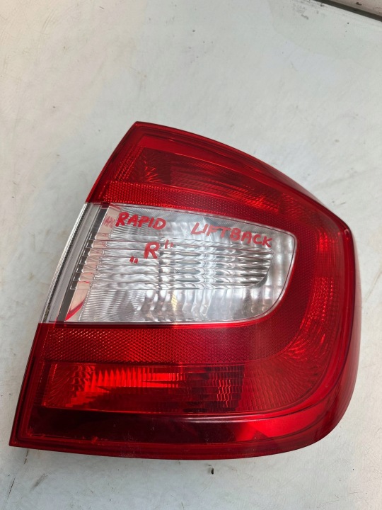 SKODA RAPID 5JH LEFT REAR LAMP EU OEM