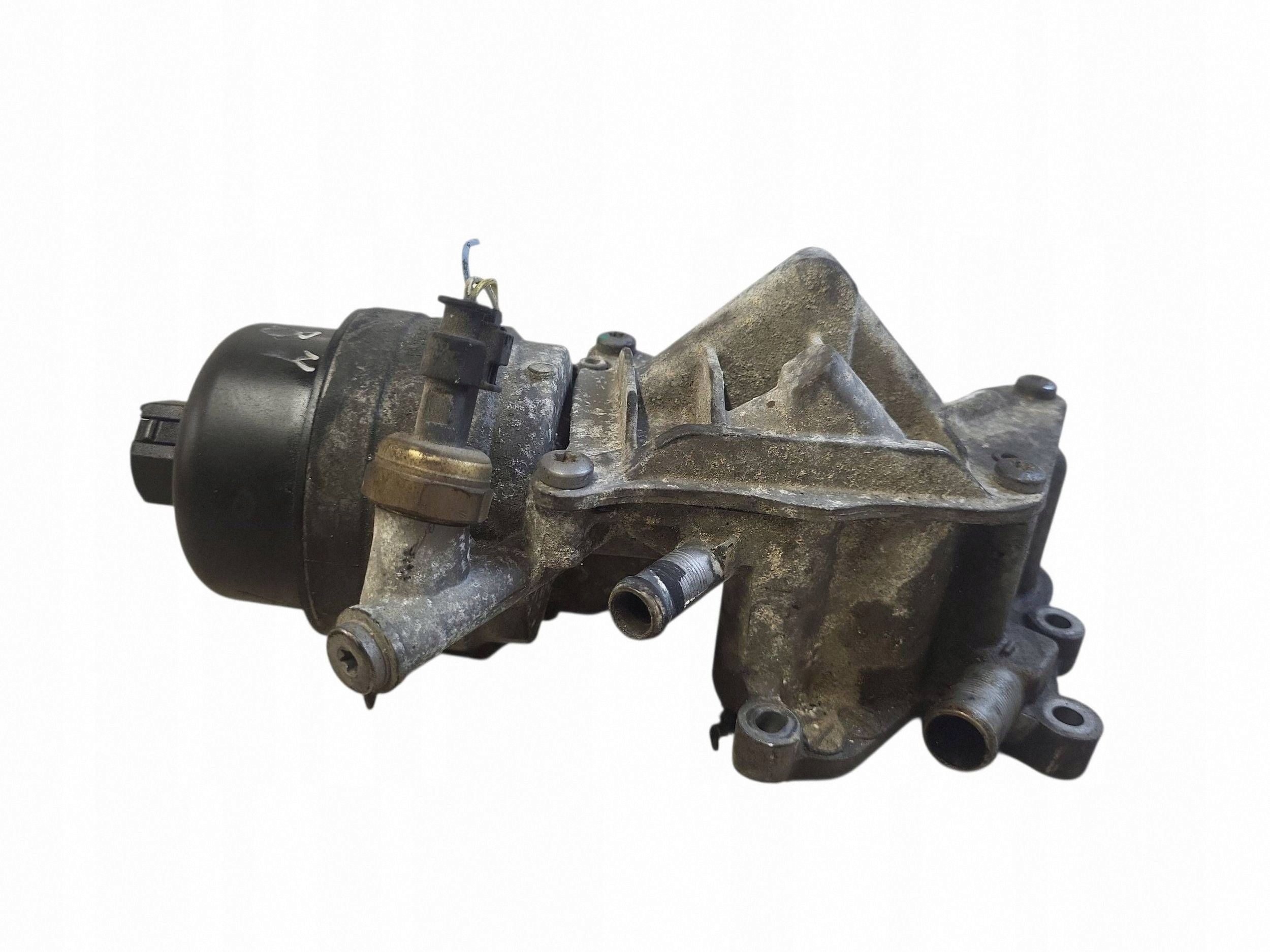 Refrigerador de aceite OEM FL526 para Peugeot 3008 1.6L image 3