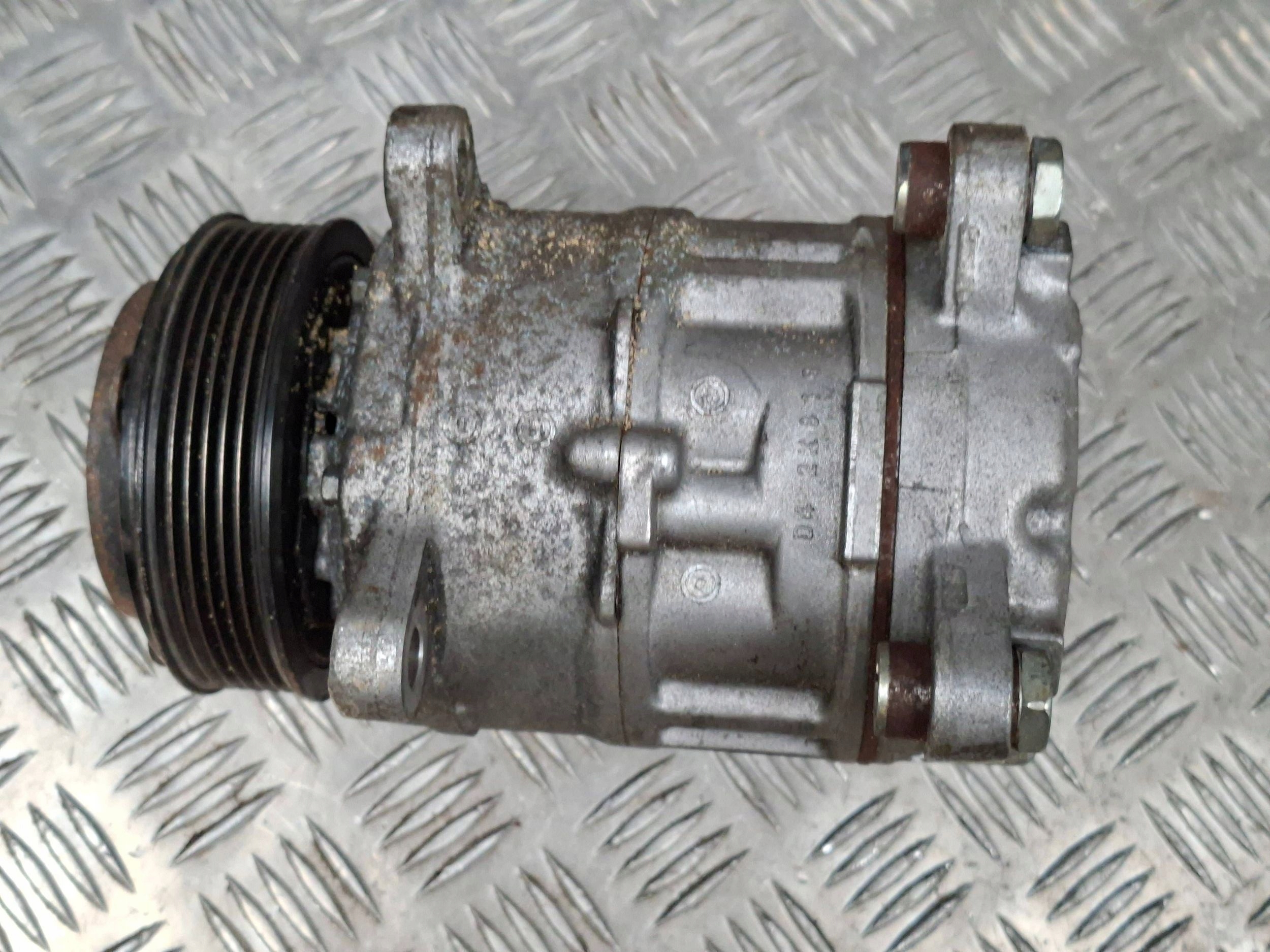 AC Compressor BMW 3 F30 F35 F31 9330825 image 9