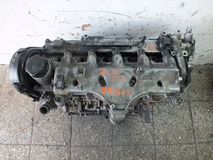 Moottori D5244T Volvo S60 S80 V70 XC90 2.4 D5