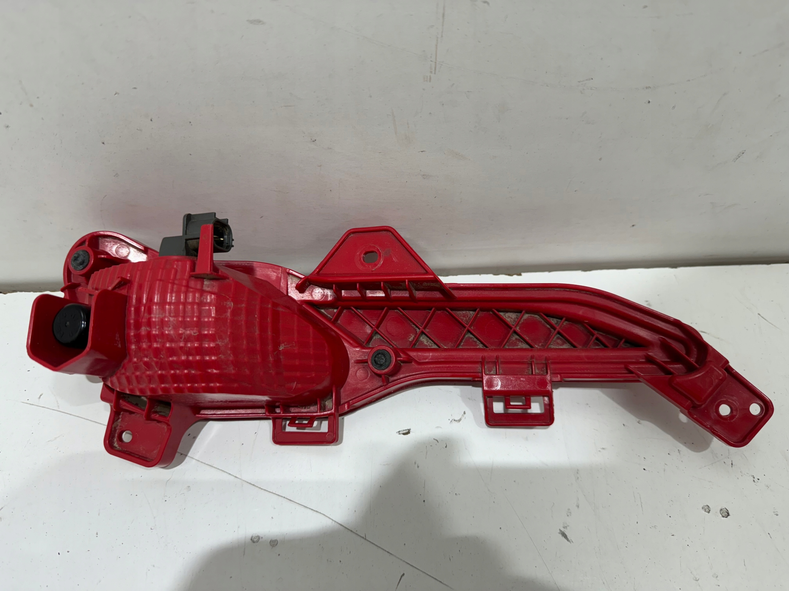 Peruutusvalo vasen taka OEM 92405-J71 Kia Ceed III