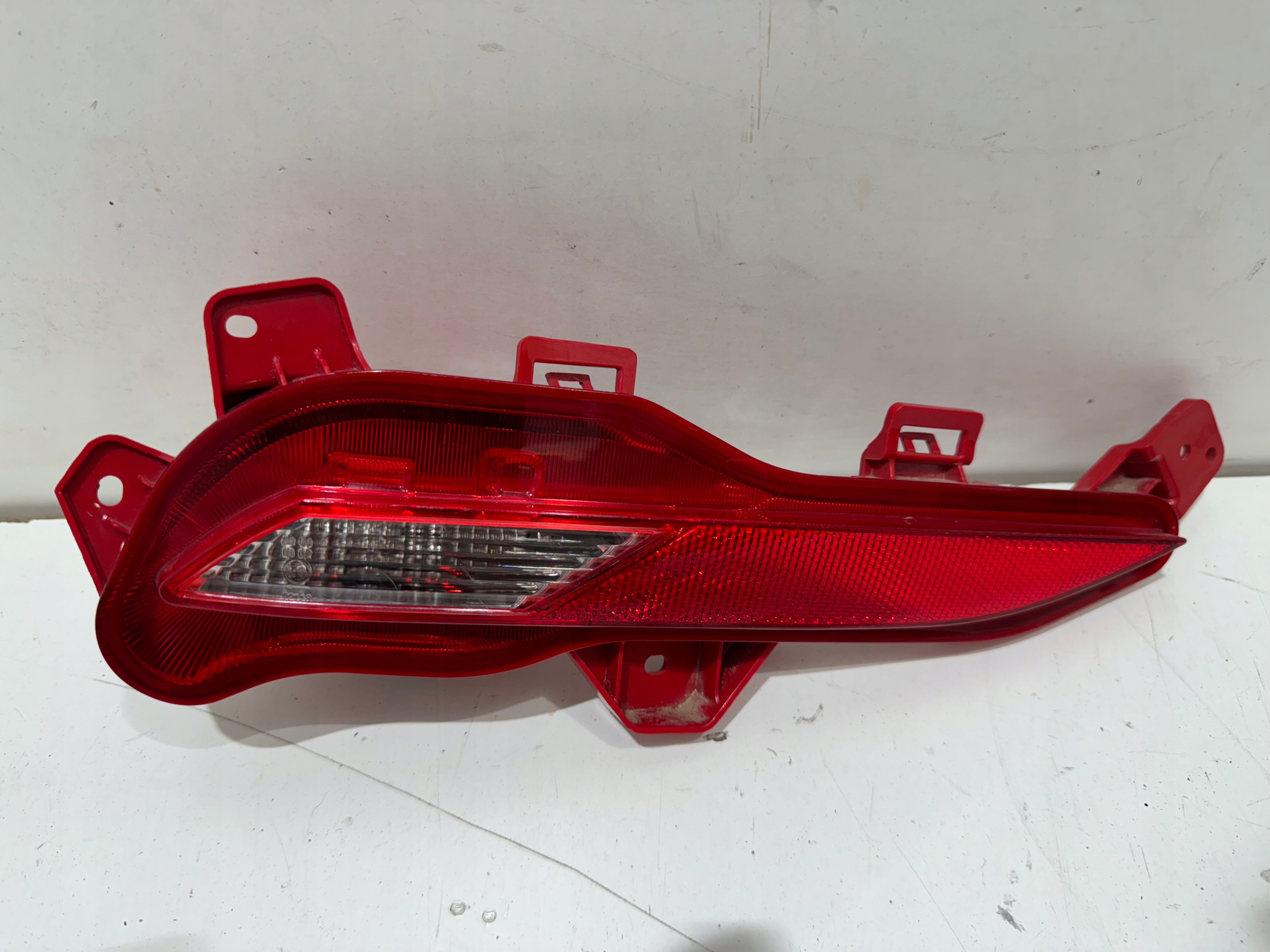 Achteruitrijlamp links achter Kia OEM 92405-J71 Gebruikt image 2