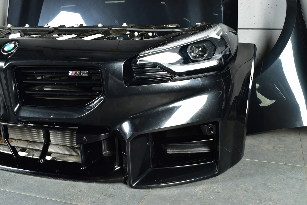 BMW M2 G87 etupuskuri, lokasuoja, jäähdyttimet image 5