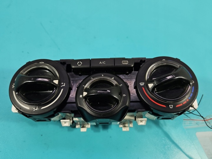 Center Console Vent Panel Peugeot 208 I 16-19