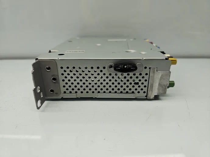 BMW OEM 6821135 Radio Head Unit med Sirius