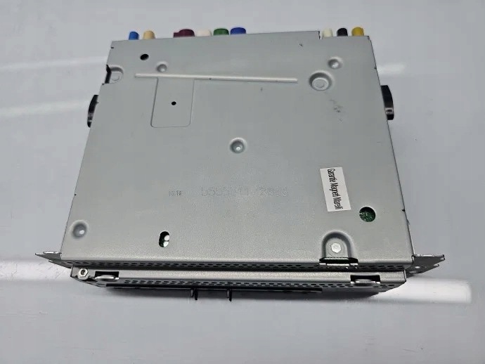 BMW OEM 6821135 Radio Head Unit mit Sirius image 5