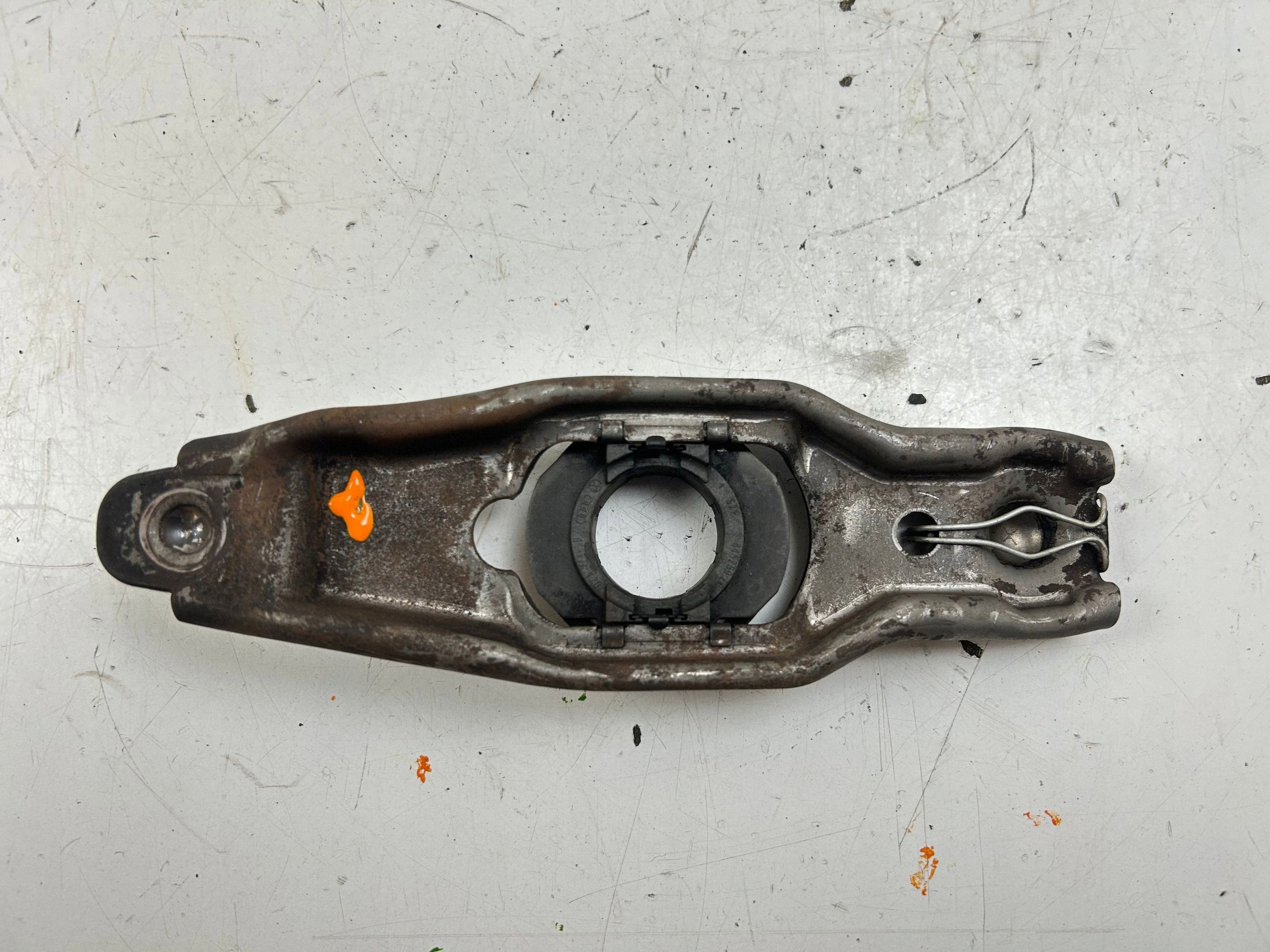 Garfo da embraiagem SEAT OE OEM MAM84476 - Usado image 2
