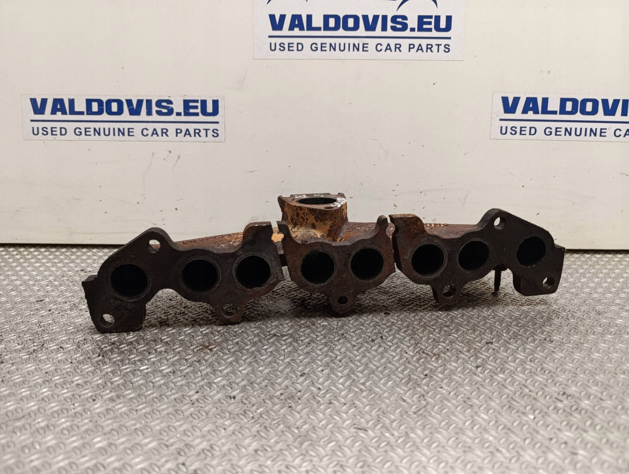 Colector de escape OEM 9681570480 para Peugeot 508 2.0L