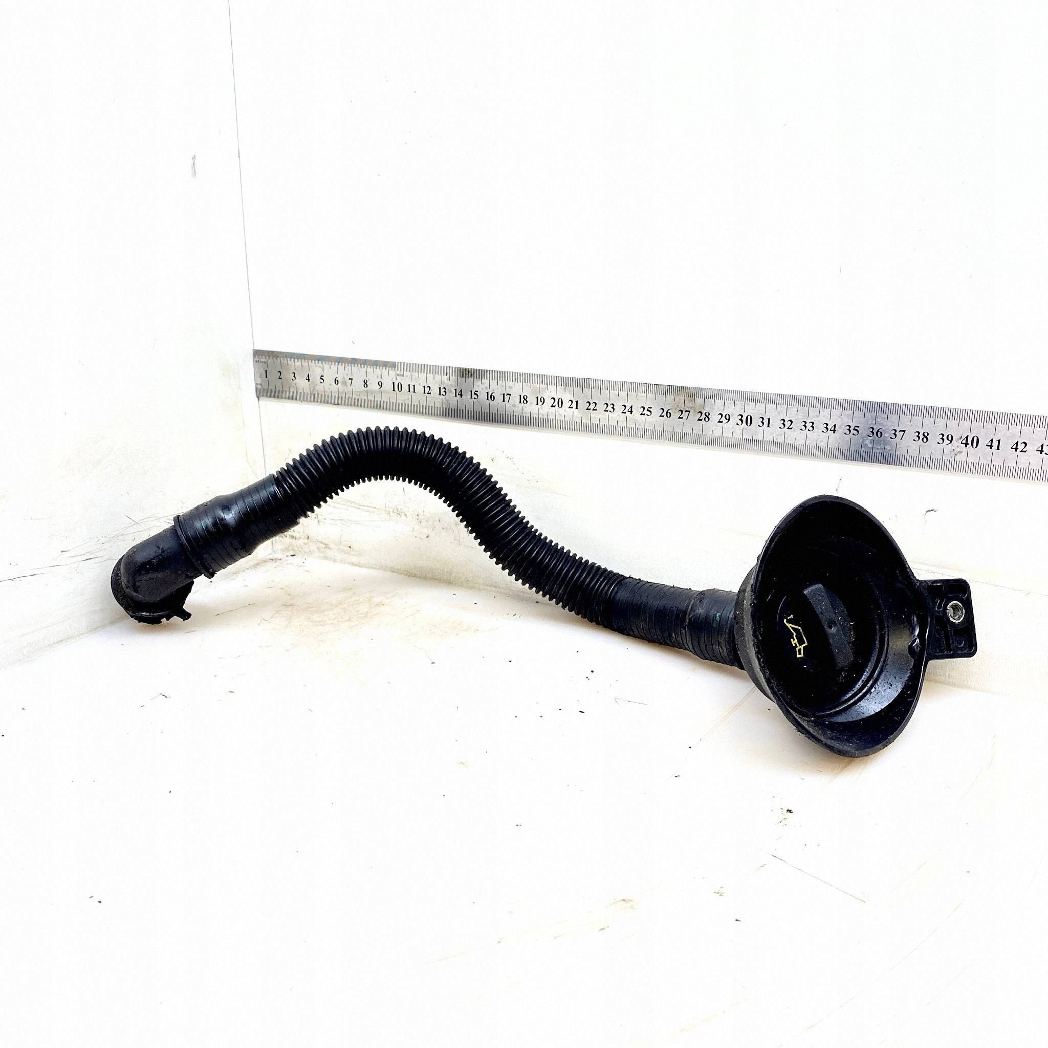 Ford OE Öleinfüllstutzen OEM JUT248602 - Gebraucht image 3