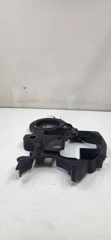 Cubierta de correa Volvo V70 OEM 30757901 - Usado image 4