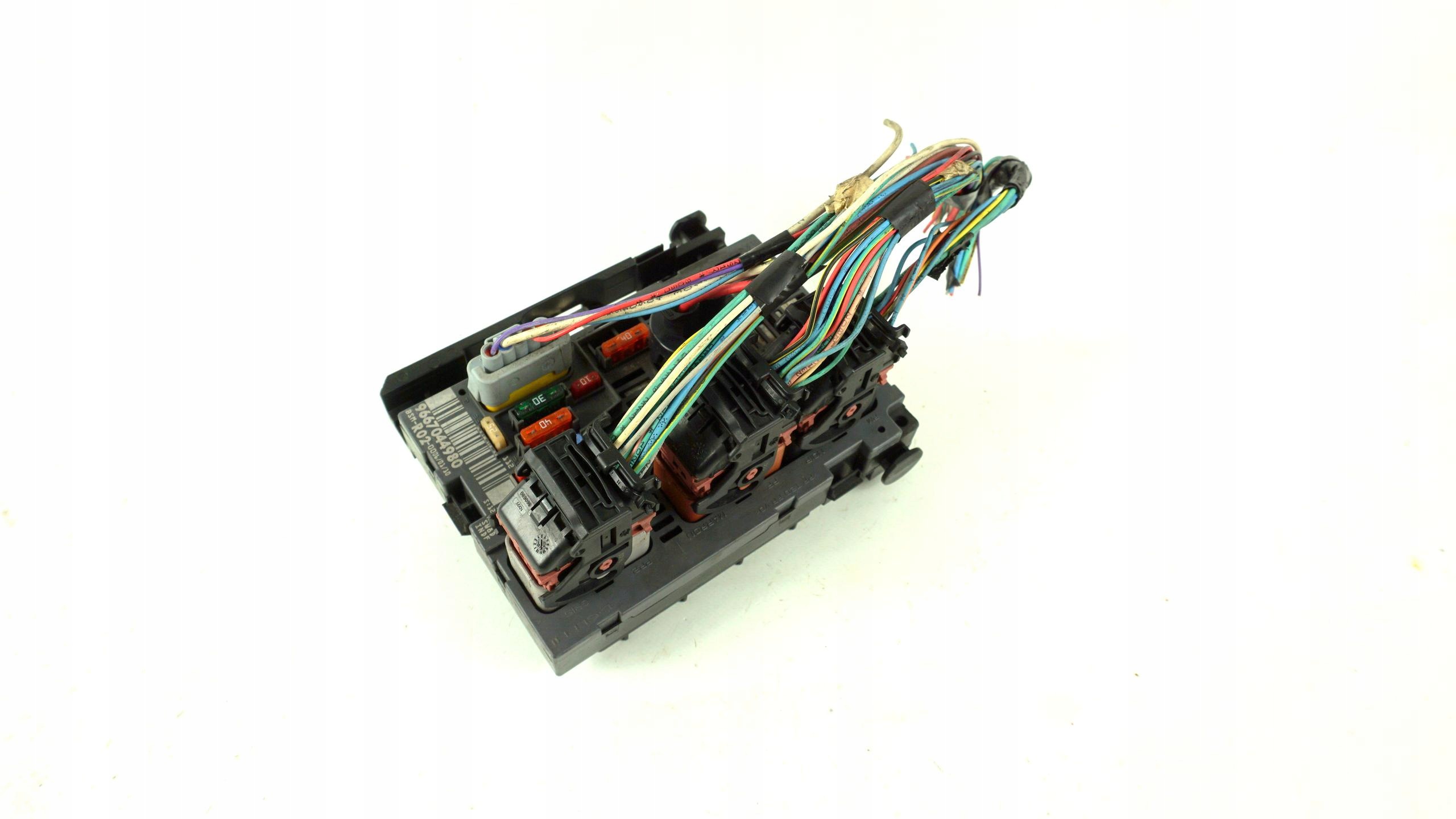 BSM-moduuli Citroen C5 III OEM 9667044980