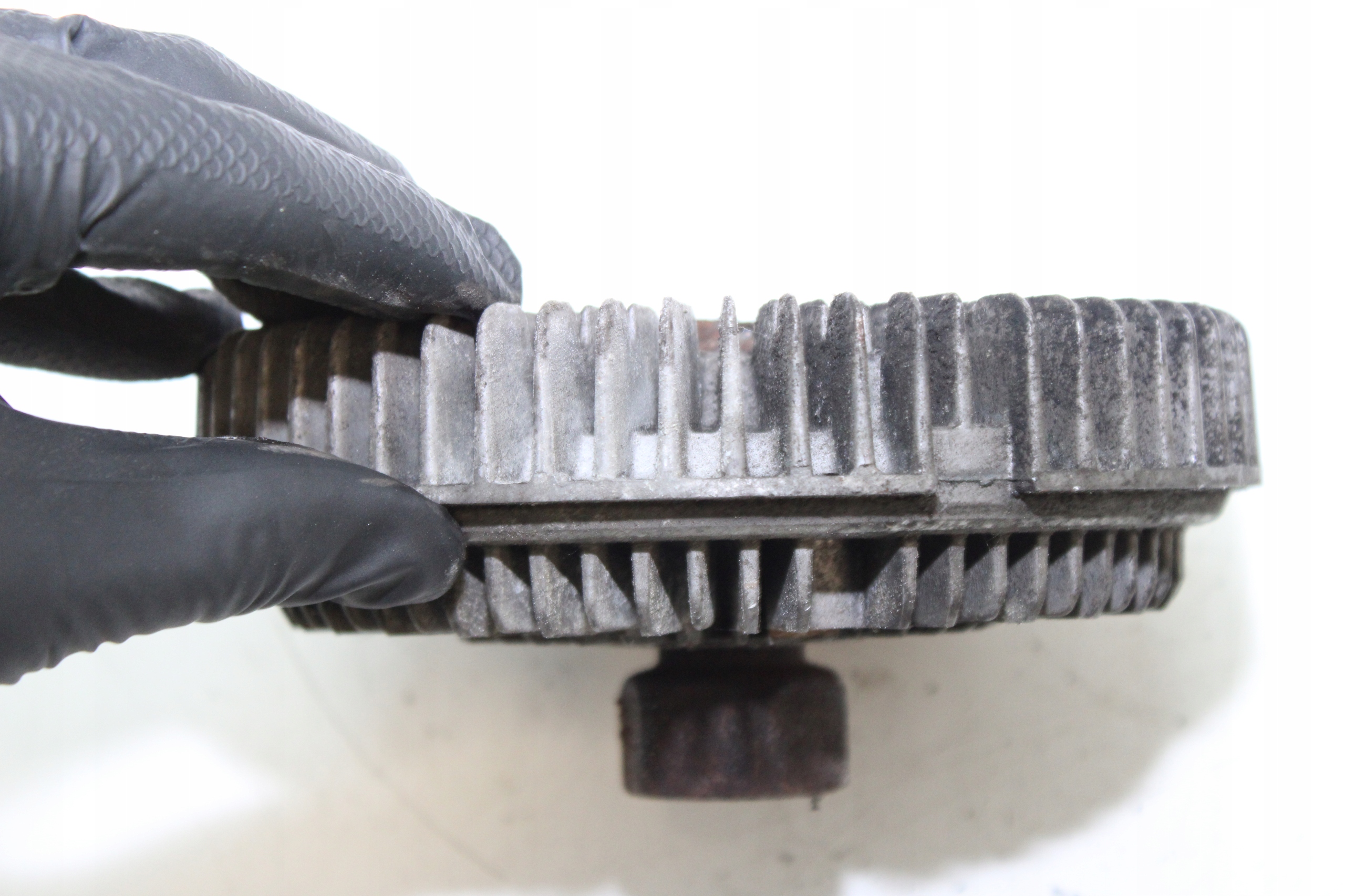 Embrayage viscostatique Range Rover L322 V8 PGB000040 image 3