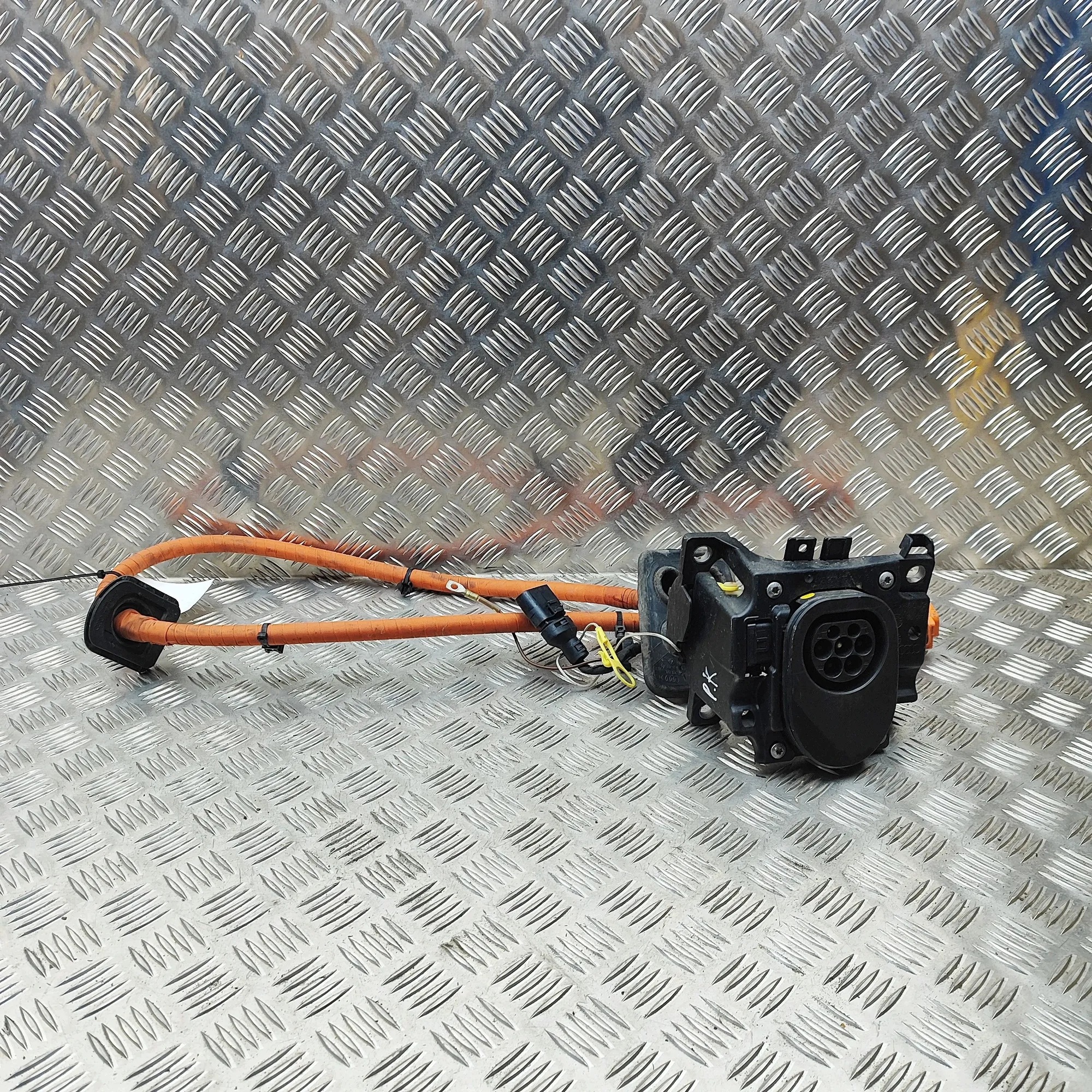 OEM 4KE907175A Charging Socket Cable for Audi E-Tron image 2