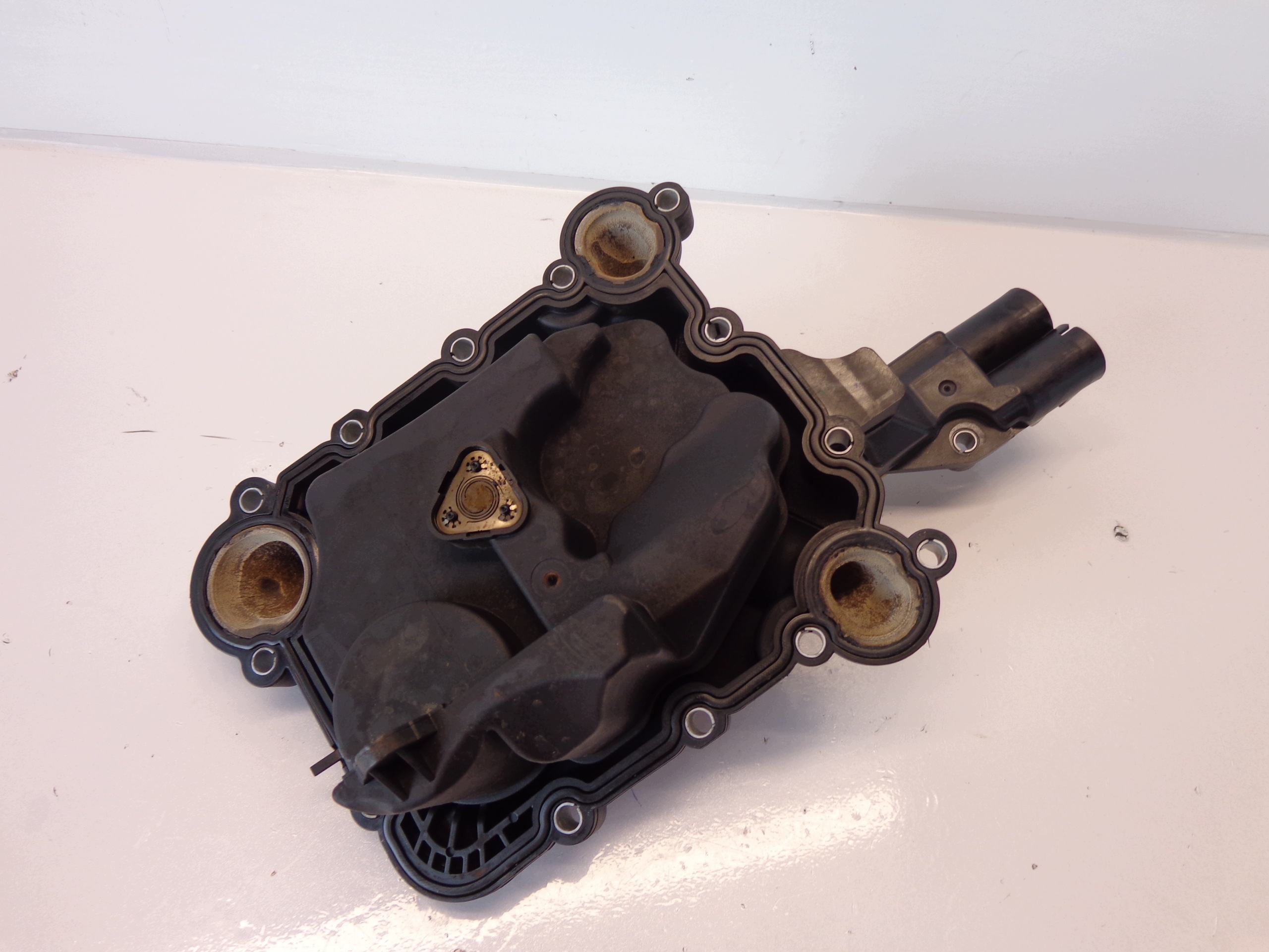 Séparateur d'huile OEM 06E103547 pour Audi A6 C6 3.2L V6 image 6
