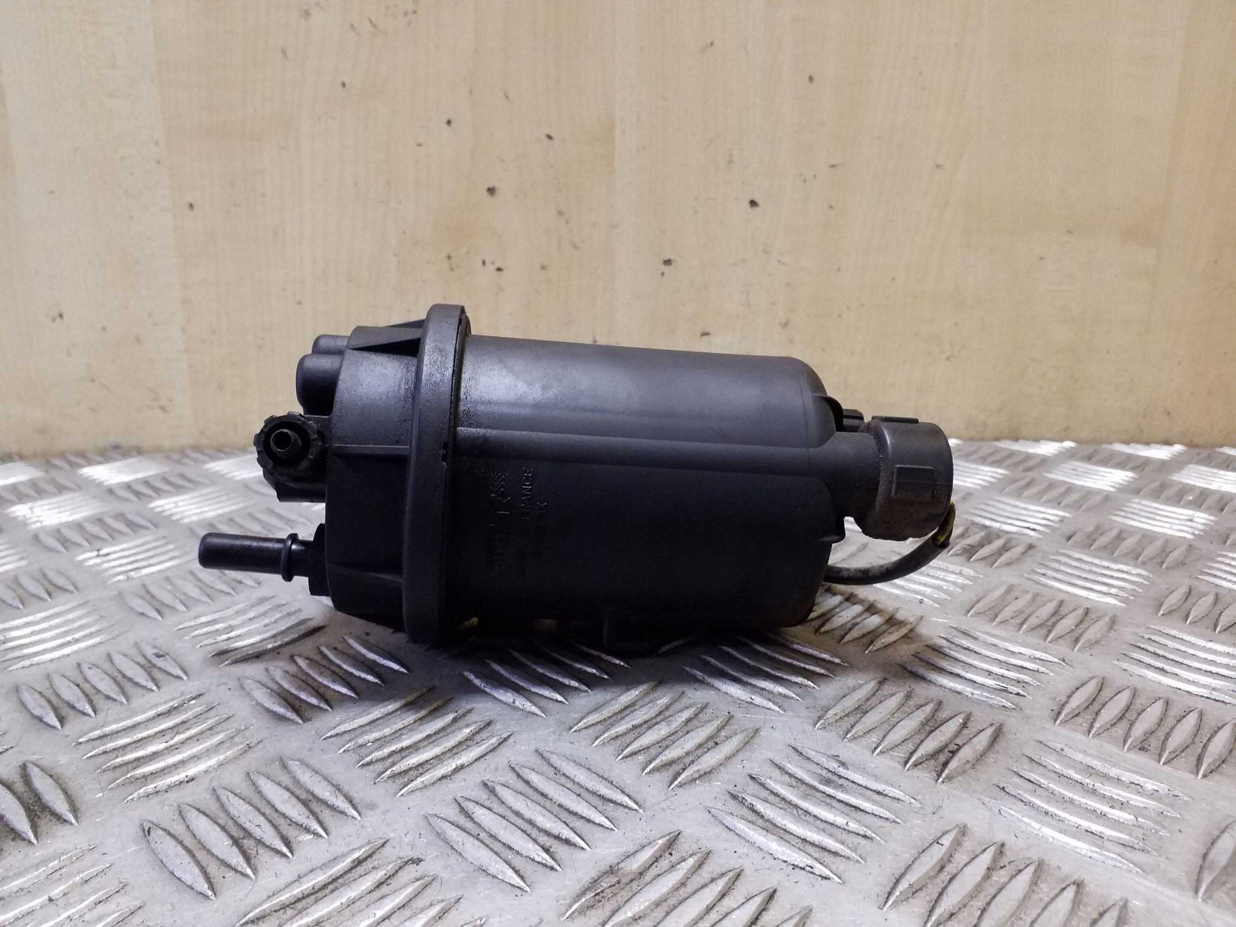 Polttoainesuodattimen Kotelo OEM 8200780879 Suzuki Grand Vitara