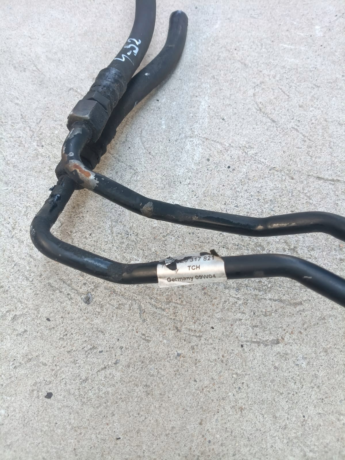 OEM 4B0317815A Oliekoelerleiding Audi A6 S6 C5 image 6
