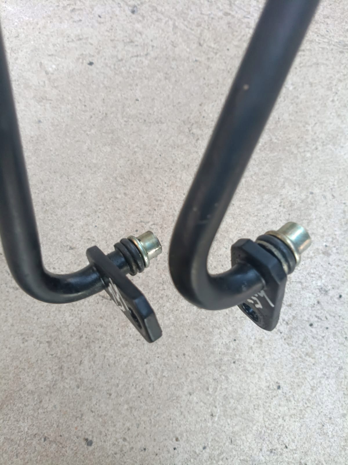 OEM 4B0317815A Oliekoelerleiding Audi A6 S6 C5 image 8