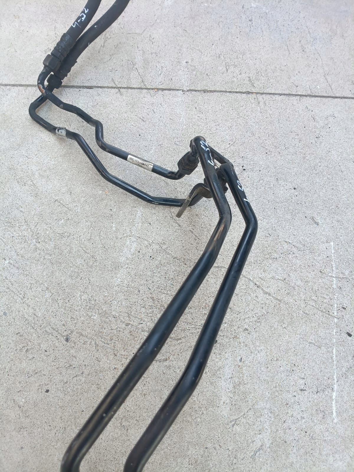 OEM 4B0317815A Oliekoelerleiding Audi A6 S6 C5 image 10
