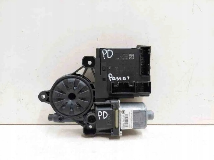 Frontscheibenheber rechts VW Passat B7 (362) 3C0959792