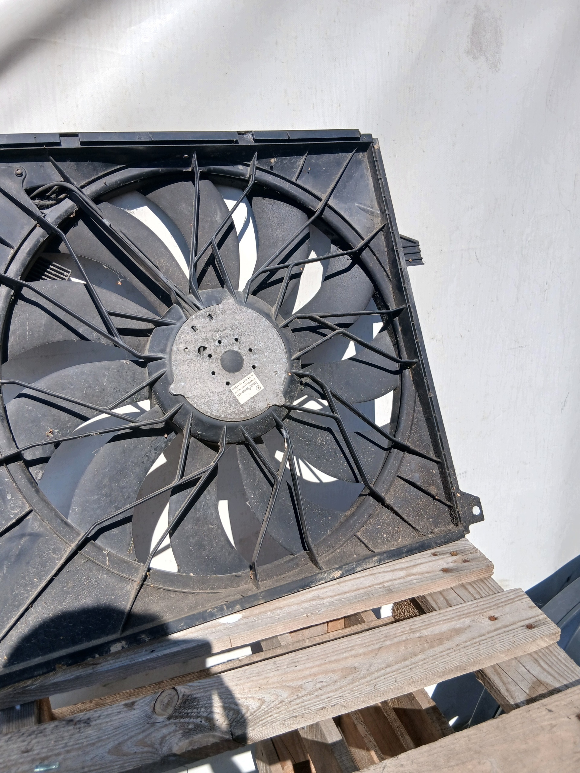 Kühlerlüfter OEM A1635000293 für Mercedes ML W163 image 8