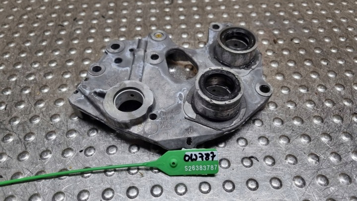 Jakohihnan kotelo 079109360AH AUDI RS4 RS5 A8 D4 4.2 FSI