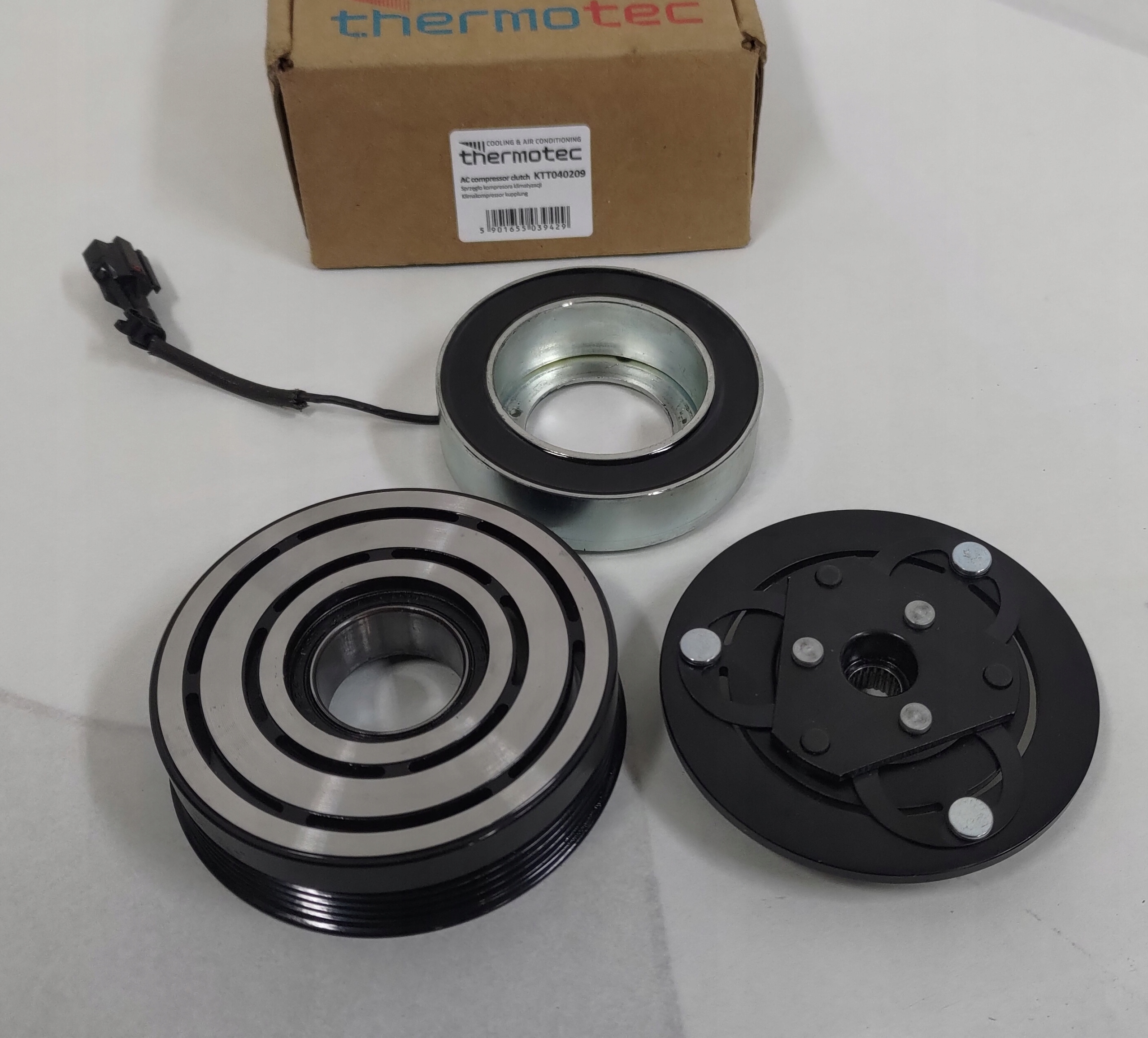 Thermotec KTT040209 Electromagnetic Clutch A/C Compressor image 2