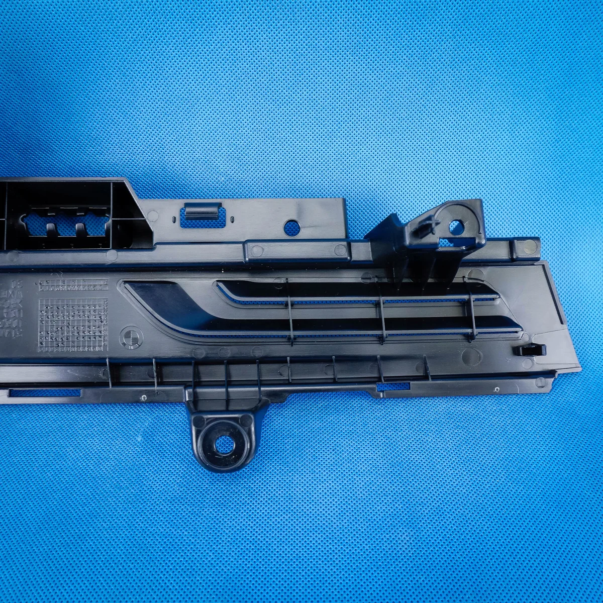 BMW X3 G01 Ladekantenschutz links 51477476779 image 6
