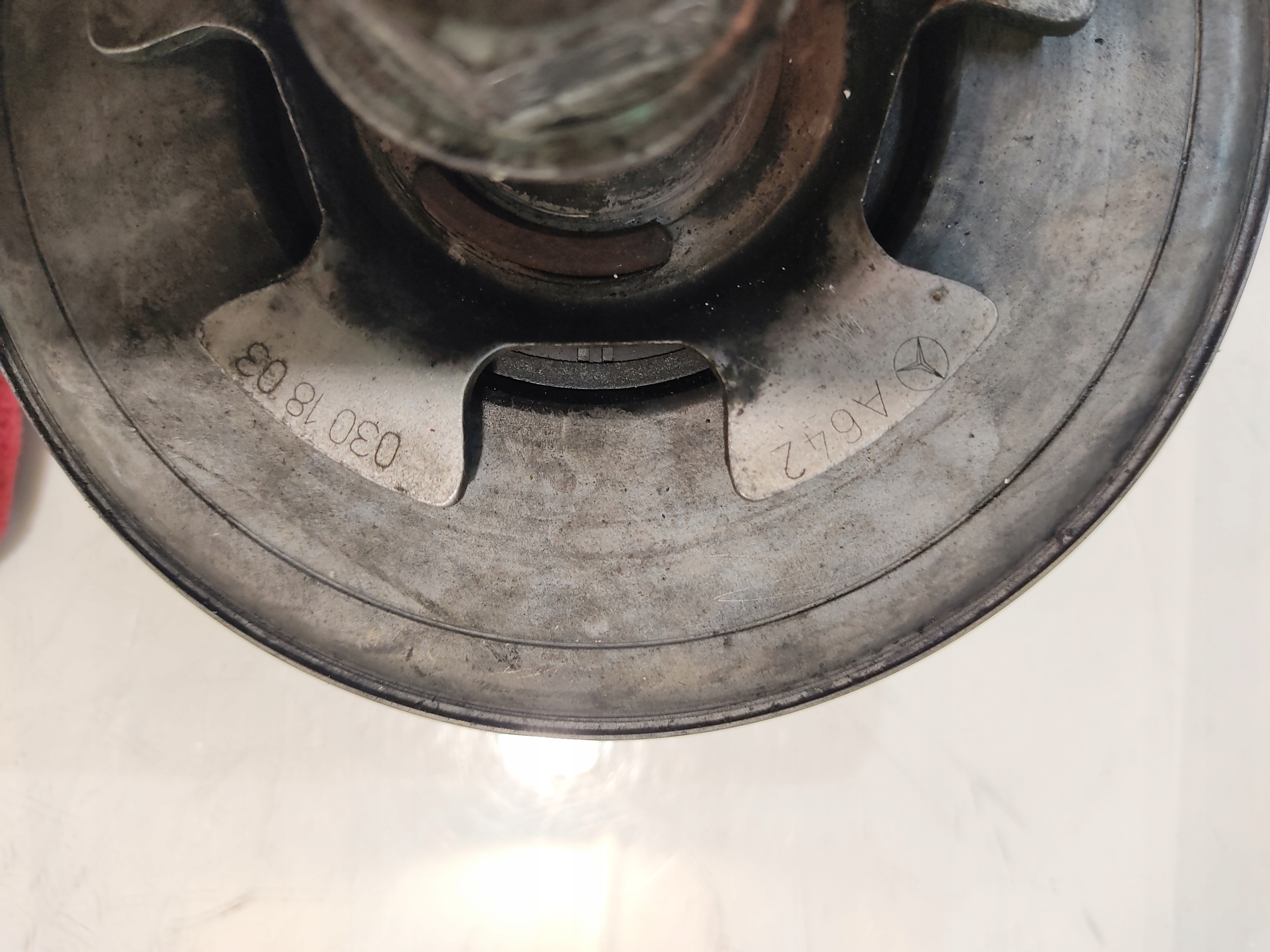 Kampiakselin hammaspyörä OEM A6420301803 Mercedes-Benz image 4