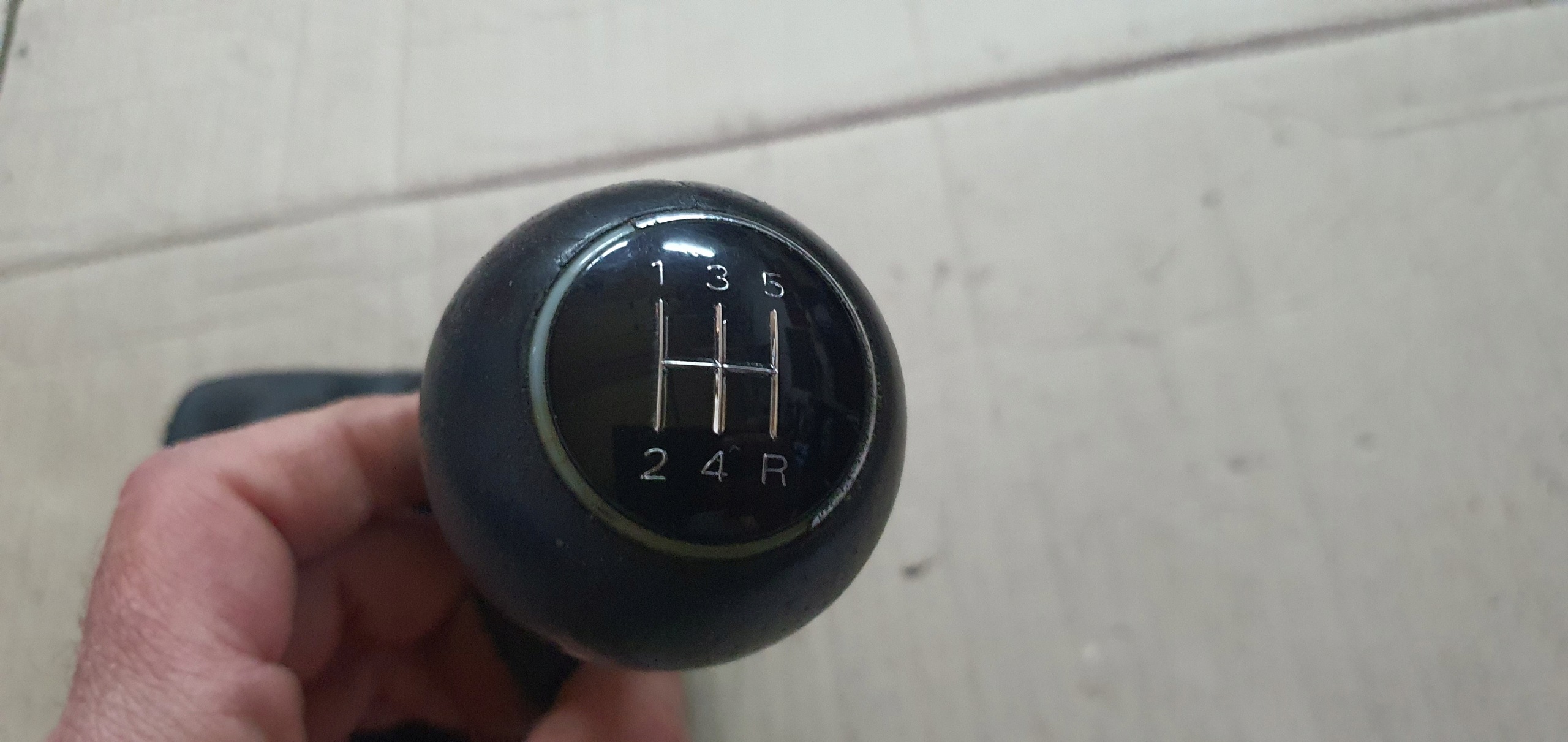 OEM 8K0863278A Vaihteenvalitsimen nuppi Nahka 6-vaihteinen Audi A4 B8