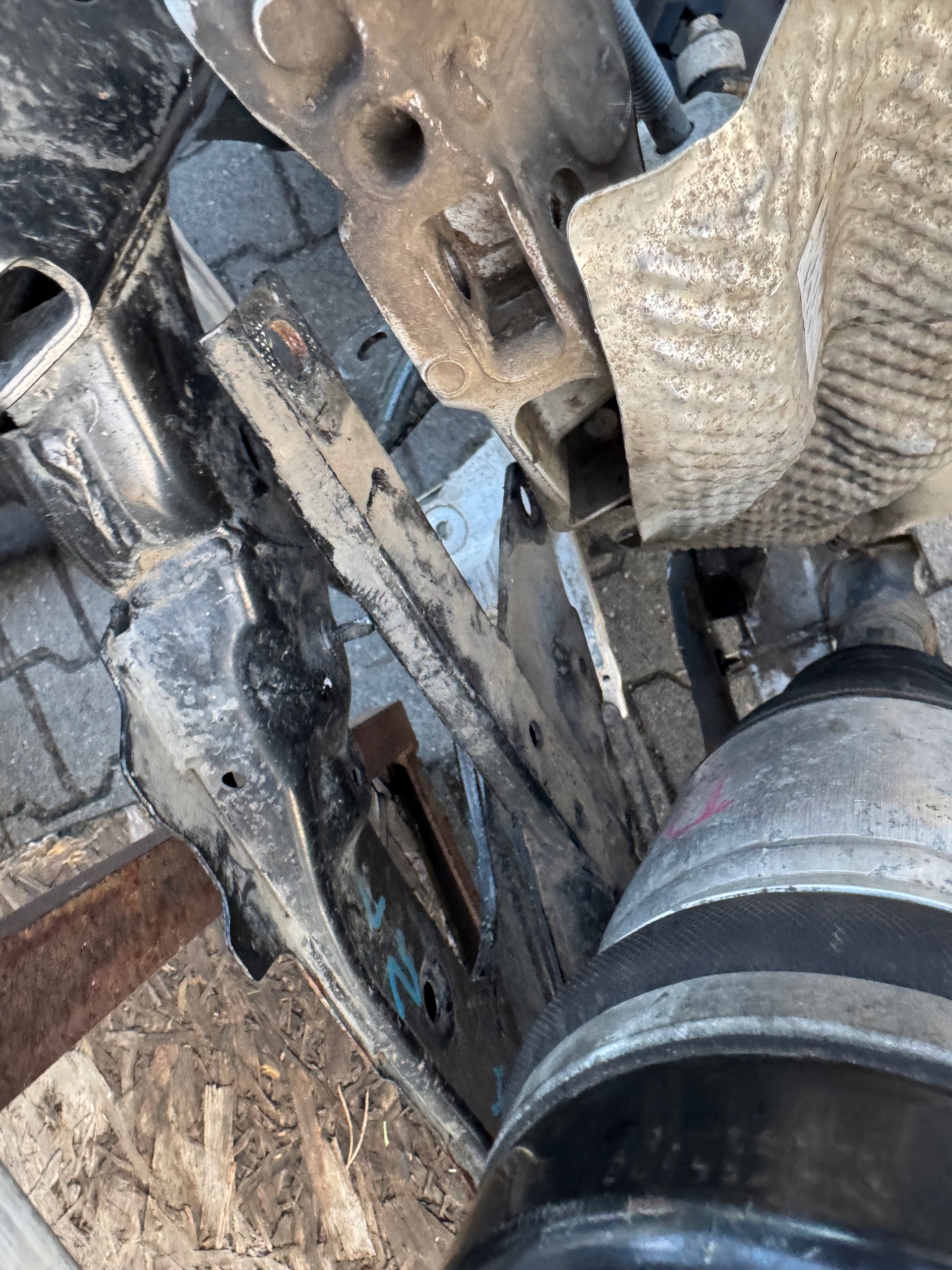 Voorste Hulpframe Audi Q5 SQ5 2013 OEM 8R0399315 image 6
