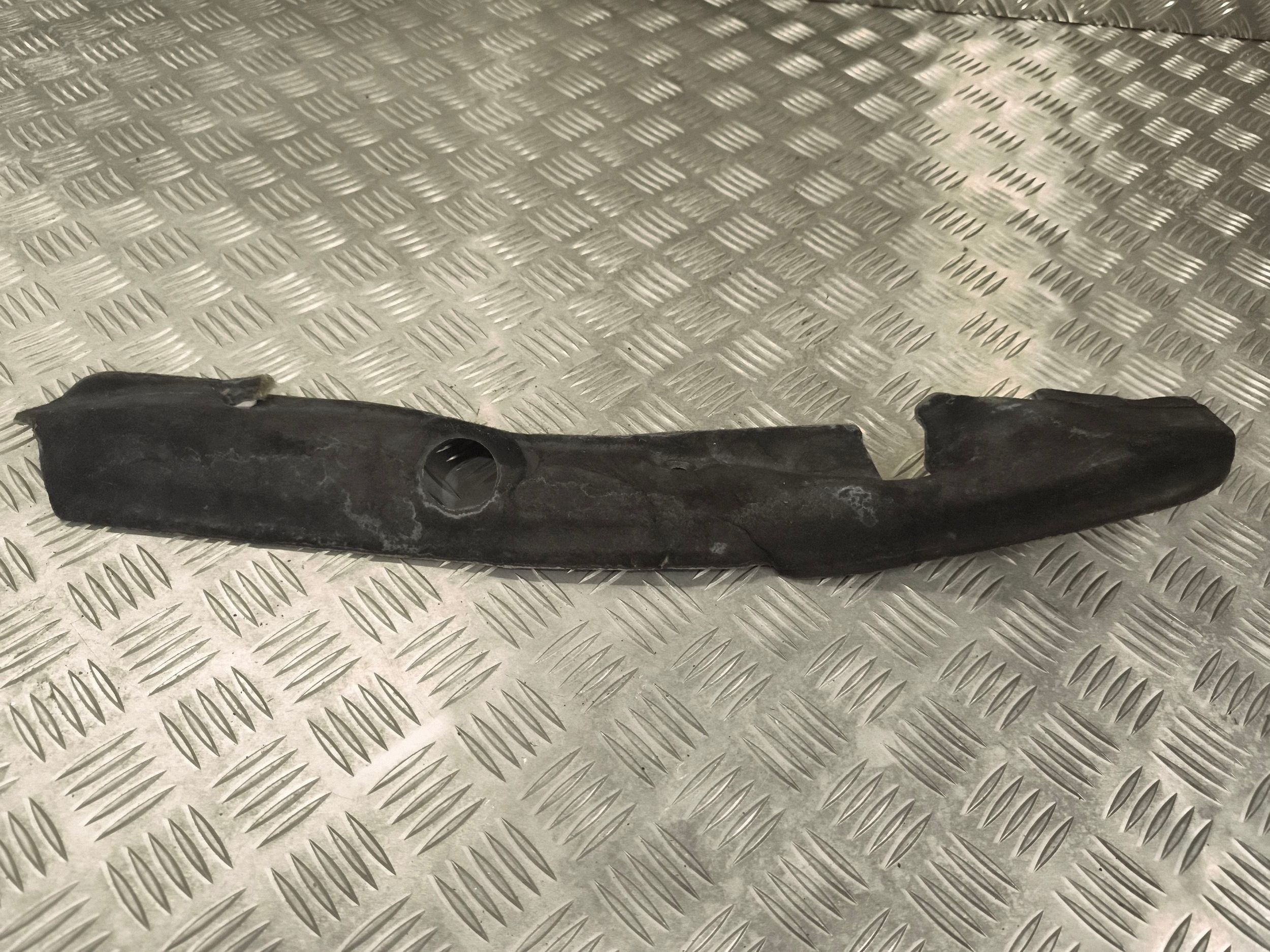 Joint de coffre Tesla Model S OEM 111111111 - Occasion image 2