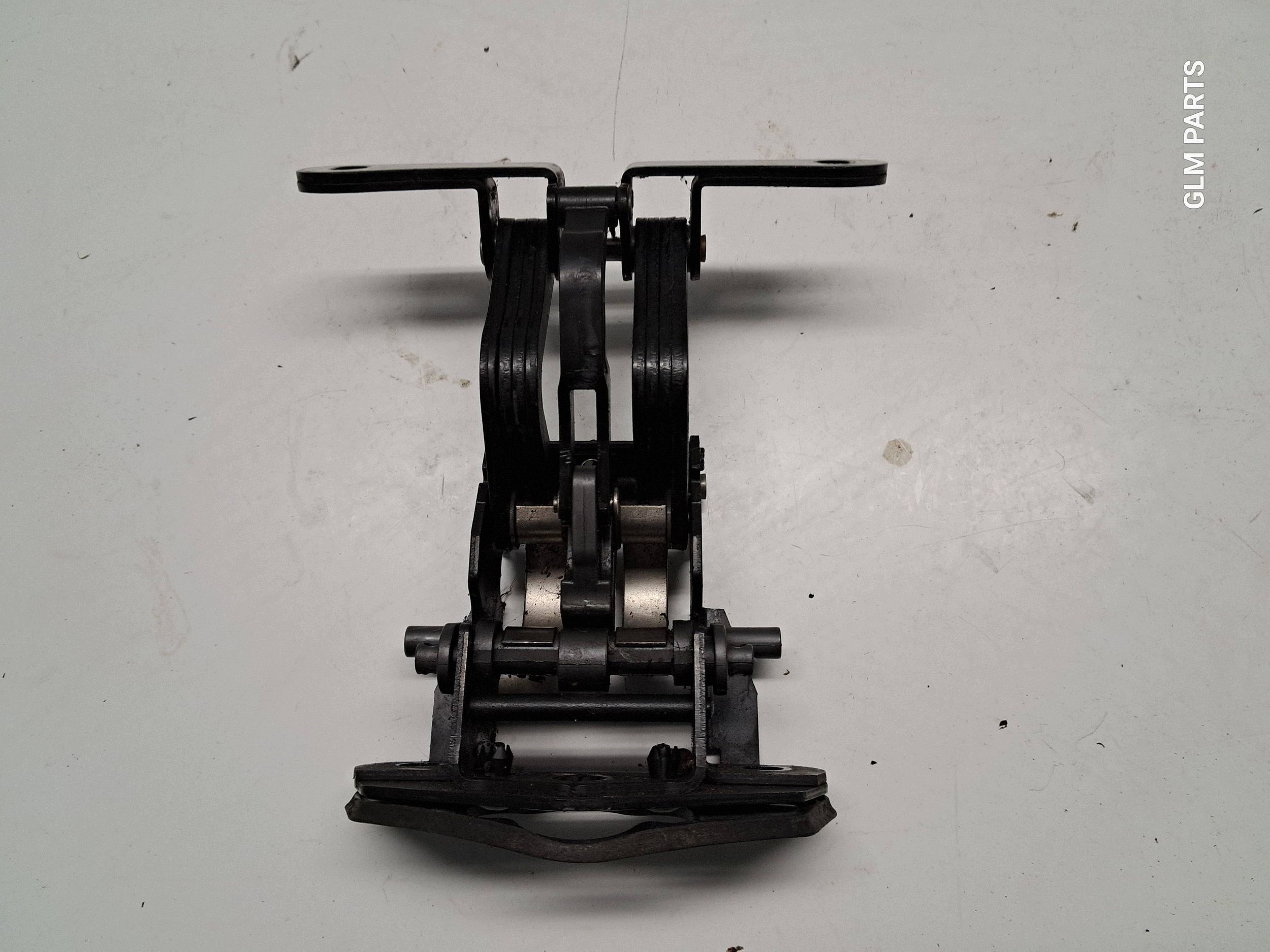 Mercedes OEM A2097500121 vikbart takfäste image 2