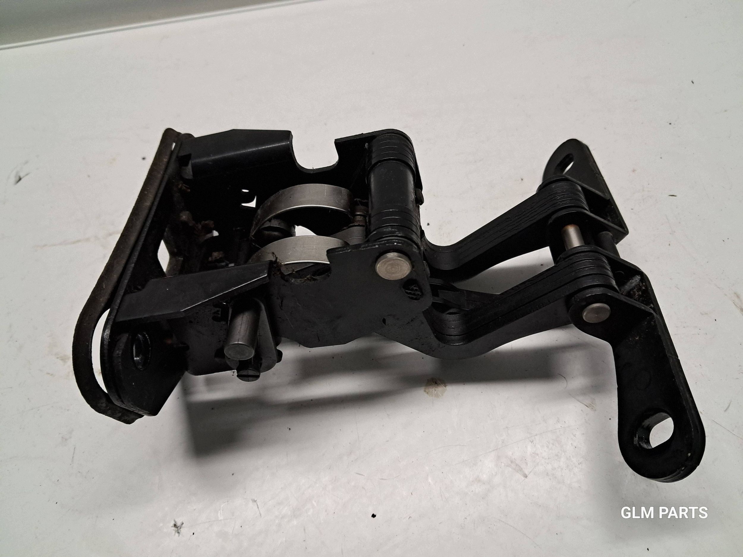 Mercedes OEM A2097500121 vikbart takfäste image 3