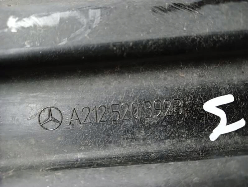 M38 Onderbumperbescherming Mercedes W212 A2125203923 image 7