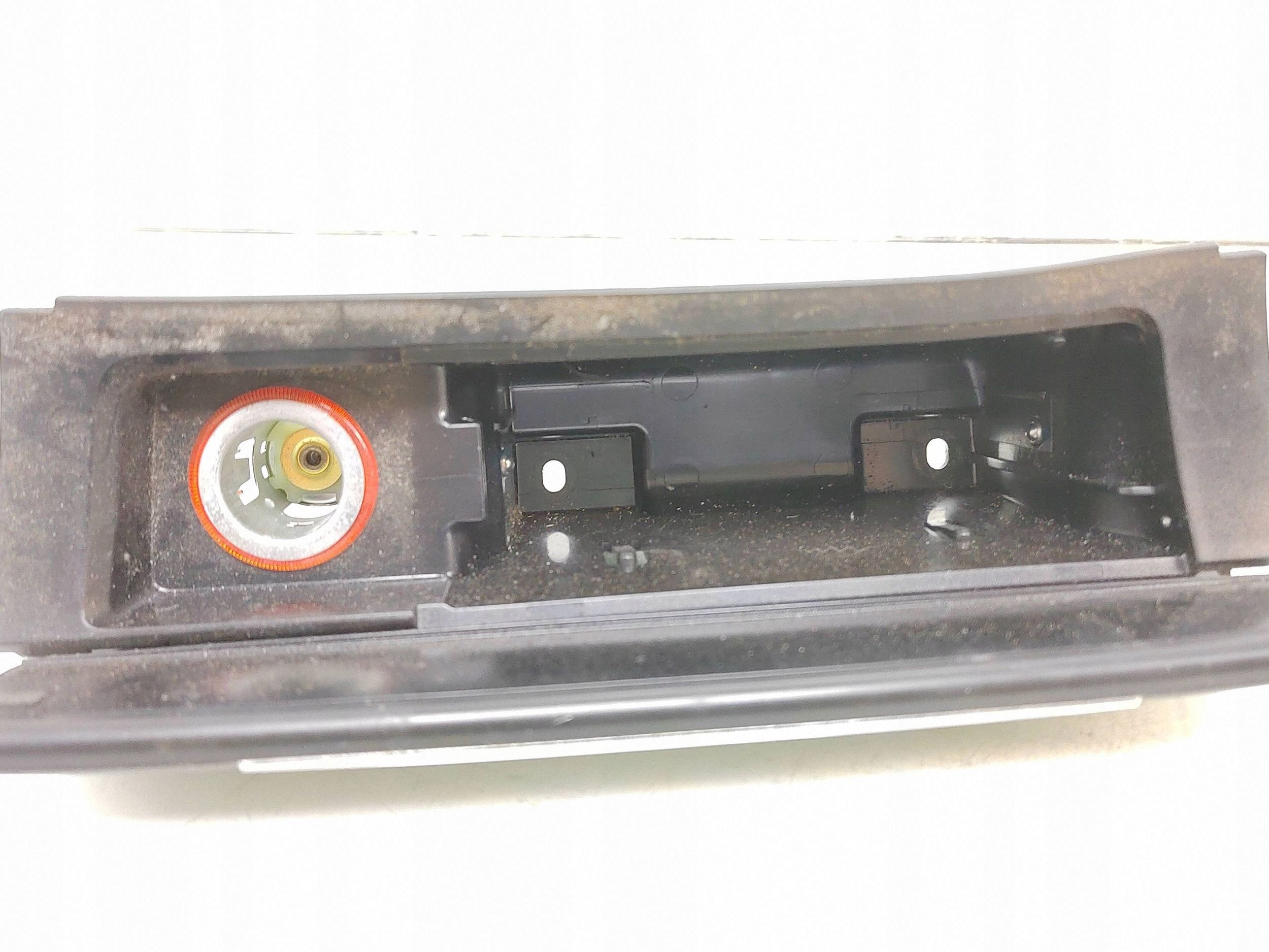 VW Passat B6 Asbak Aansteker OEM 3C0863284 image 4
