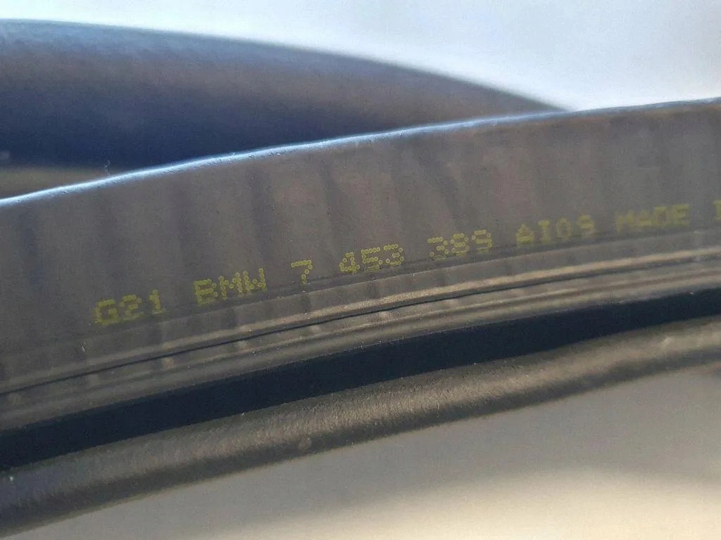 BMW g20 g21 break joint hayon 7453389 image 3