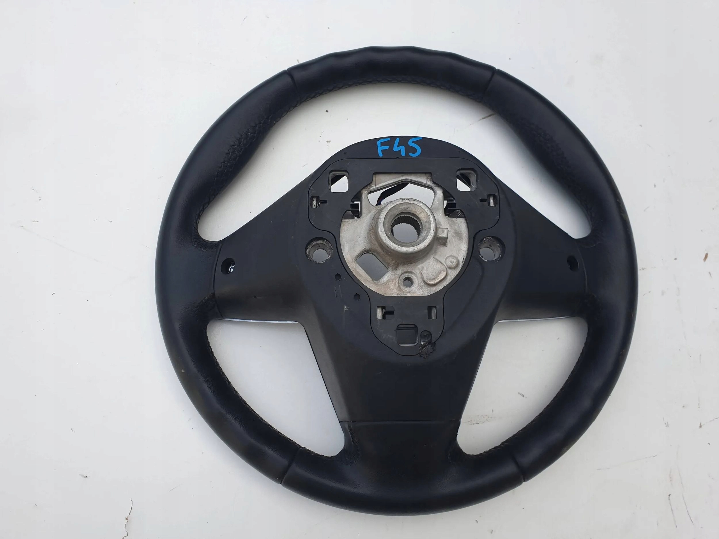BMW F39 F45 F46 F48 ohjauspyörä