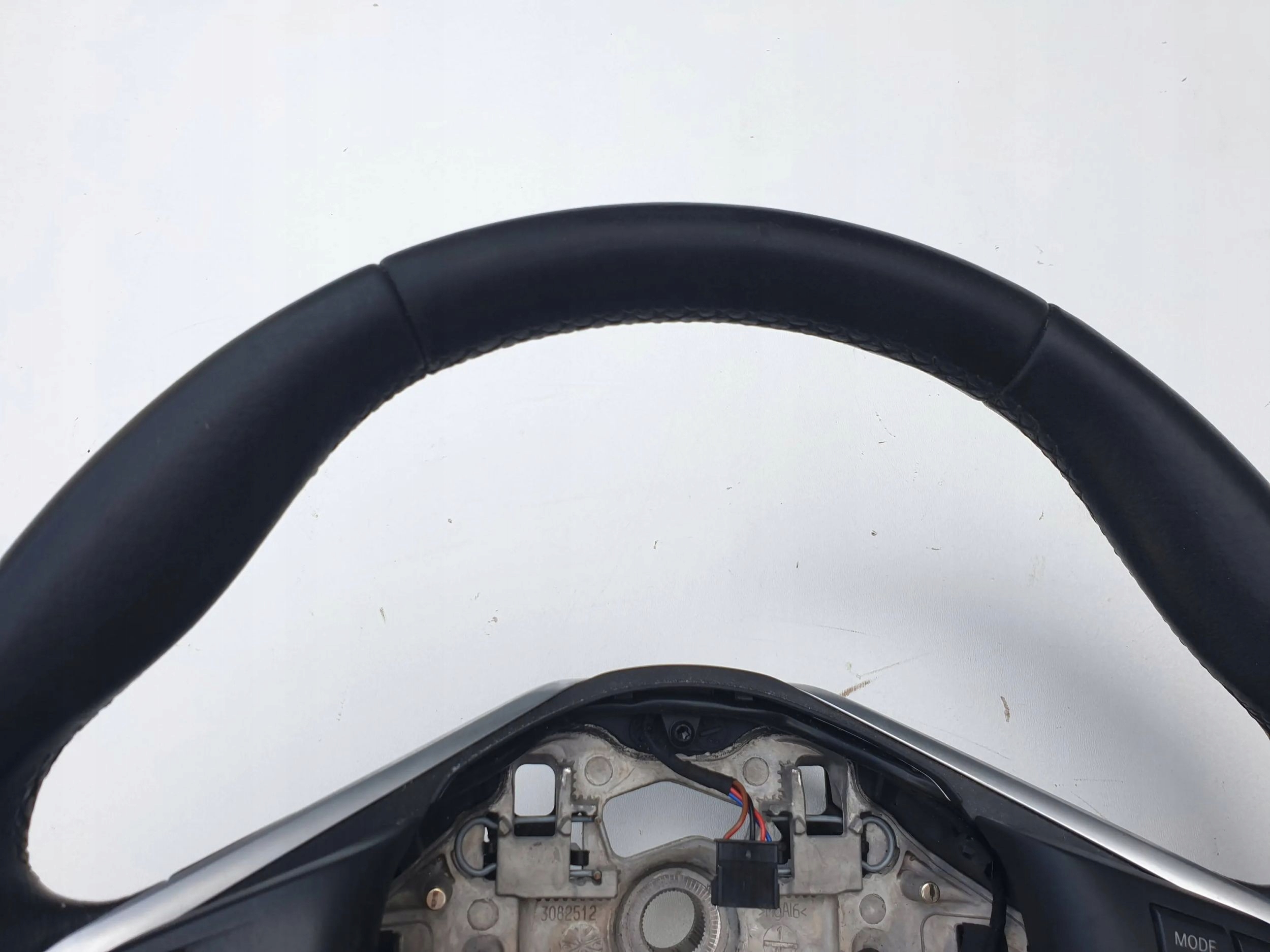 BMW F39 F45 F46 F48 Lenkrad image 9