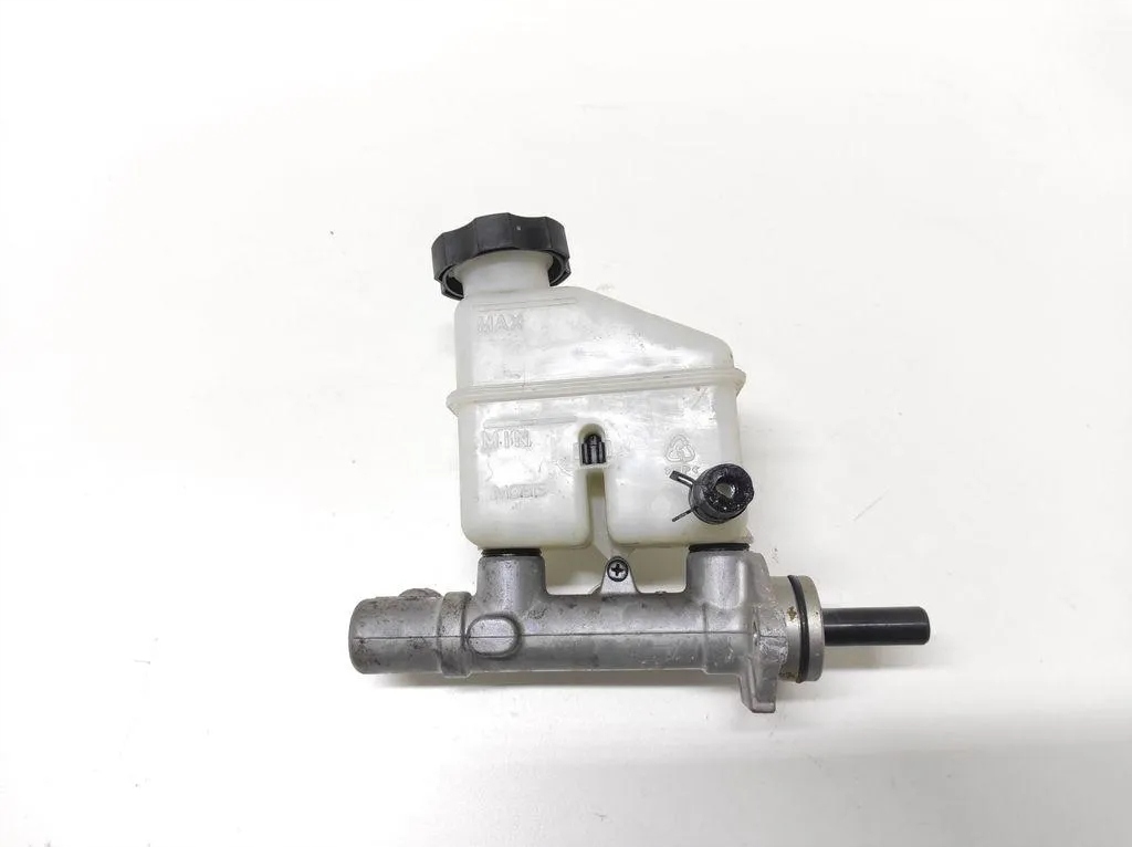 Bromscylinder OEM EE1107040353 för Hyundai i30 image 3