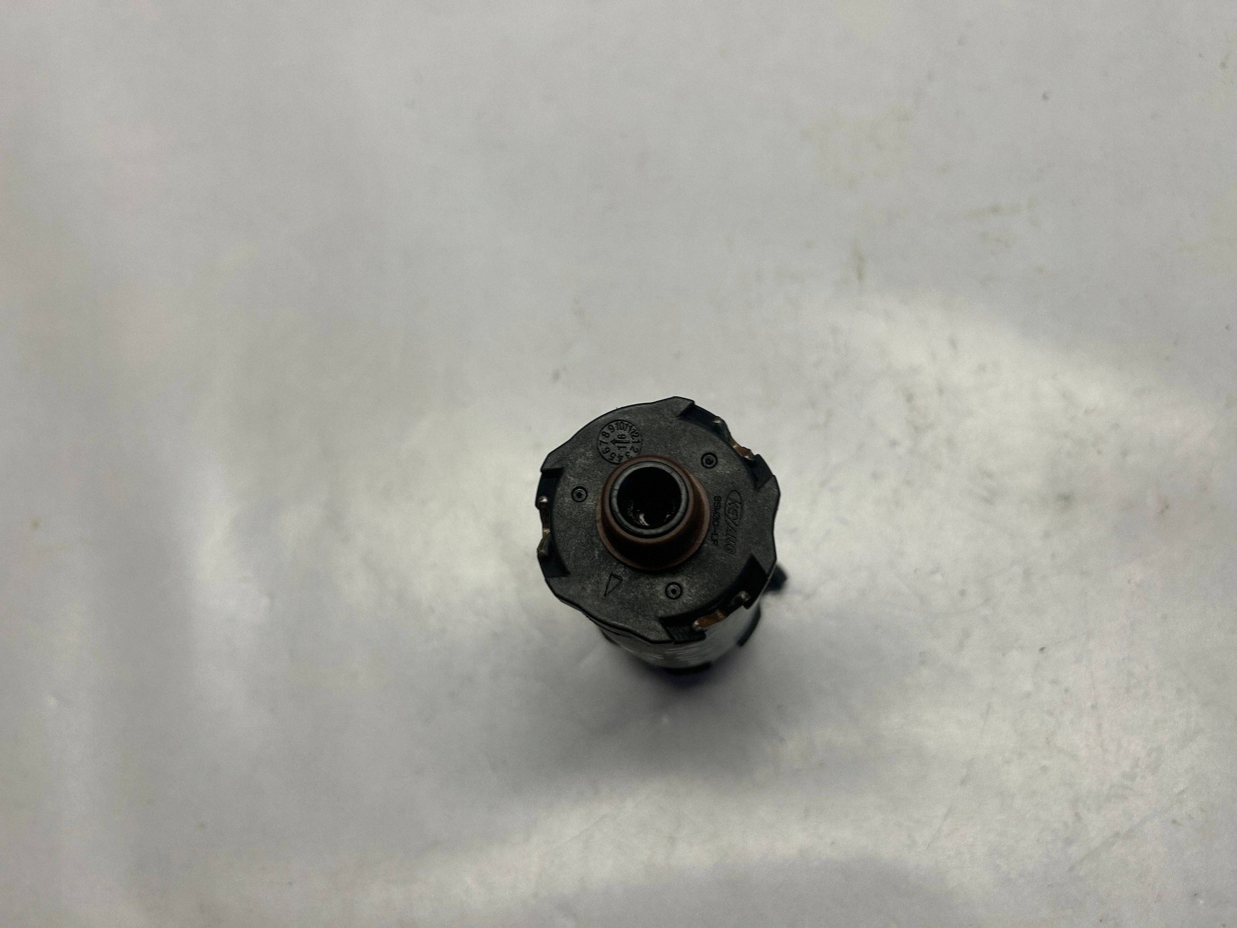 Motor de asiento Maserati Ghibli OEM L0372838AA image 6