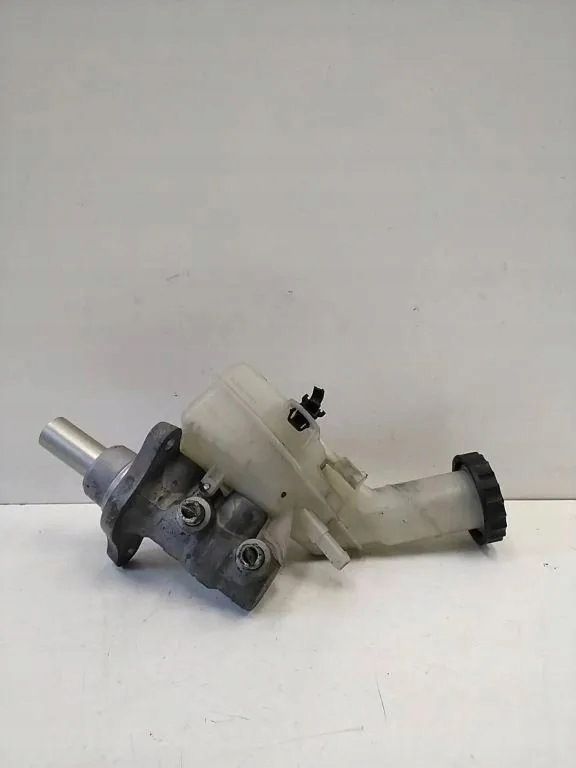 Jarru sylinteri OEM 03350890011 Mitsubishi Outlanderille
