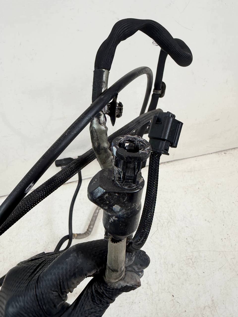 Citroen C4 Picasso II AdBlue-letku OEM 9811040280 image 6