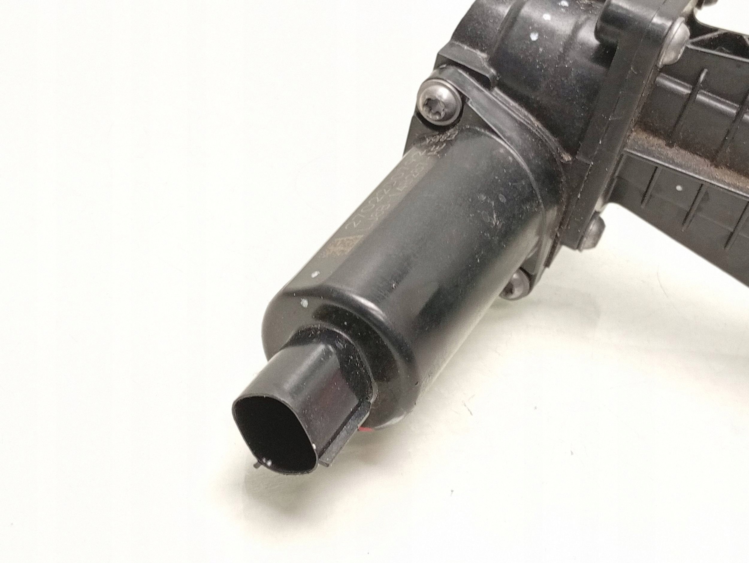 Ford Mustang Mach-E 2024 Arrêt de porte OEM LJ8B14B287AE image 3