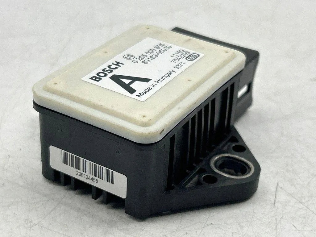 Toyota ESP-moduuli OEM 0265005855 - Käytetty