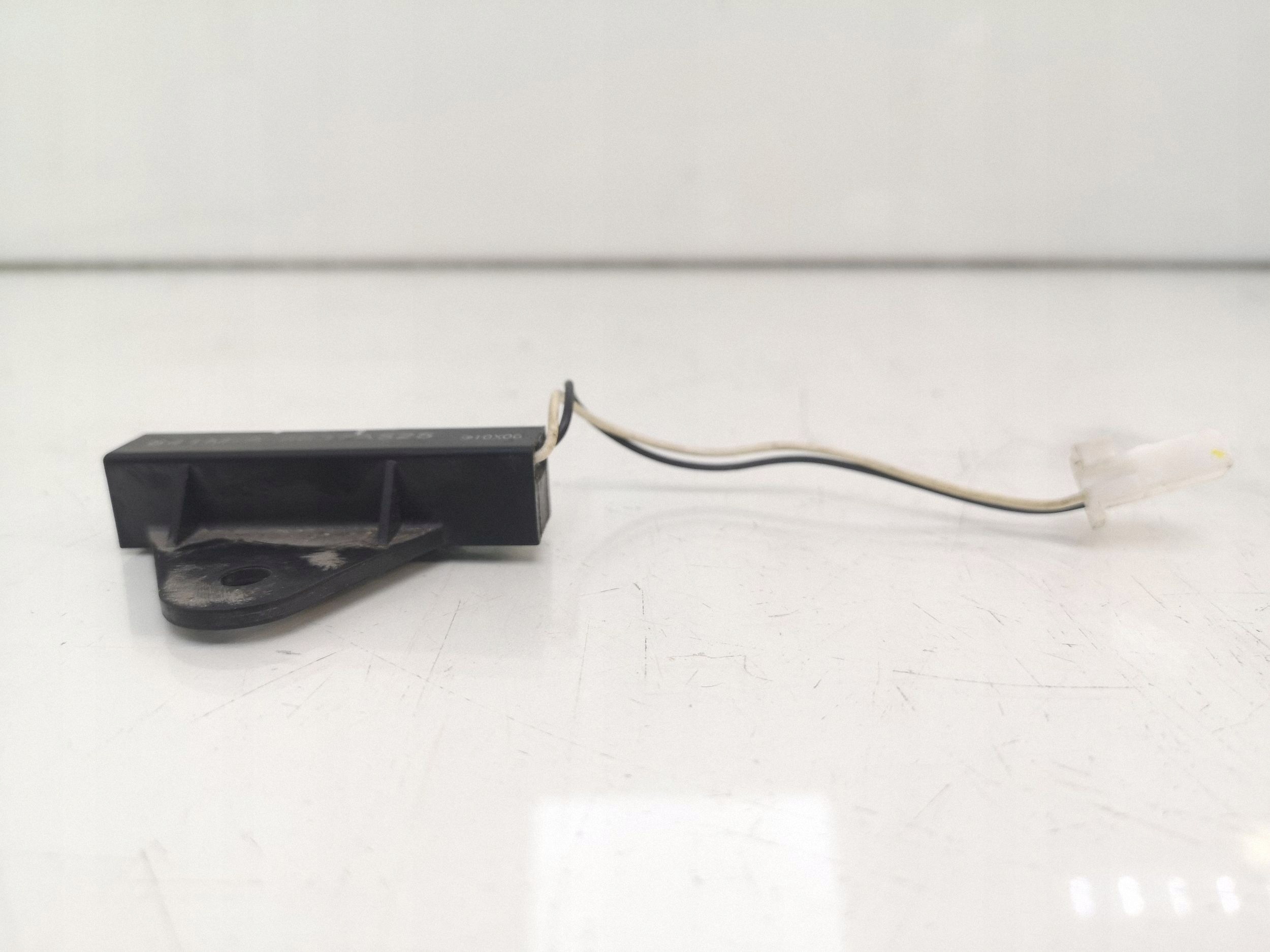 Mitsubishi ASX Immobilisaattori-silmukka OEM 841MA8637A525