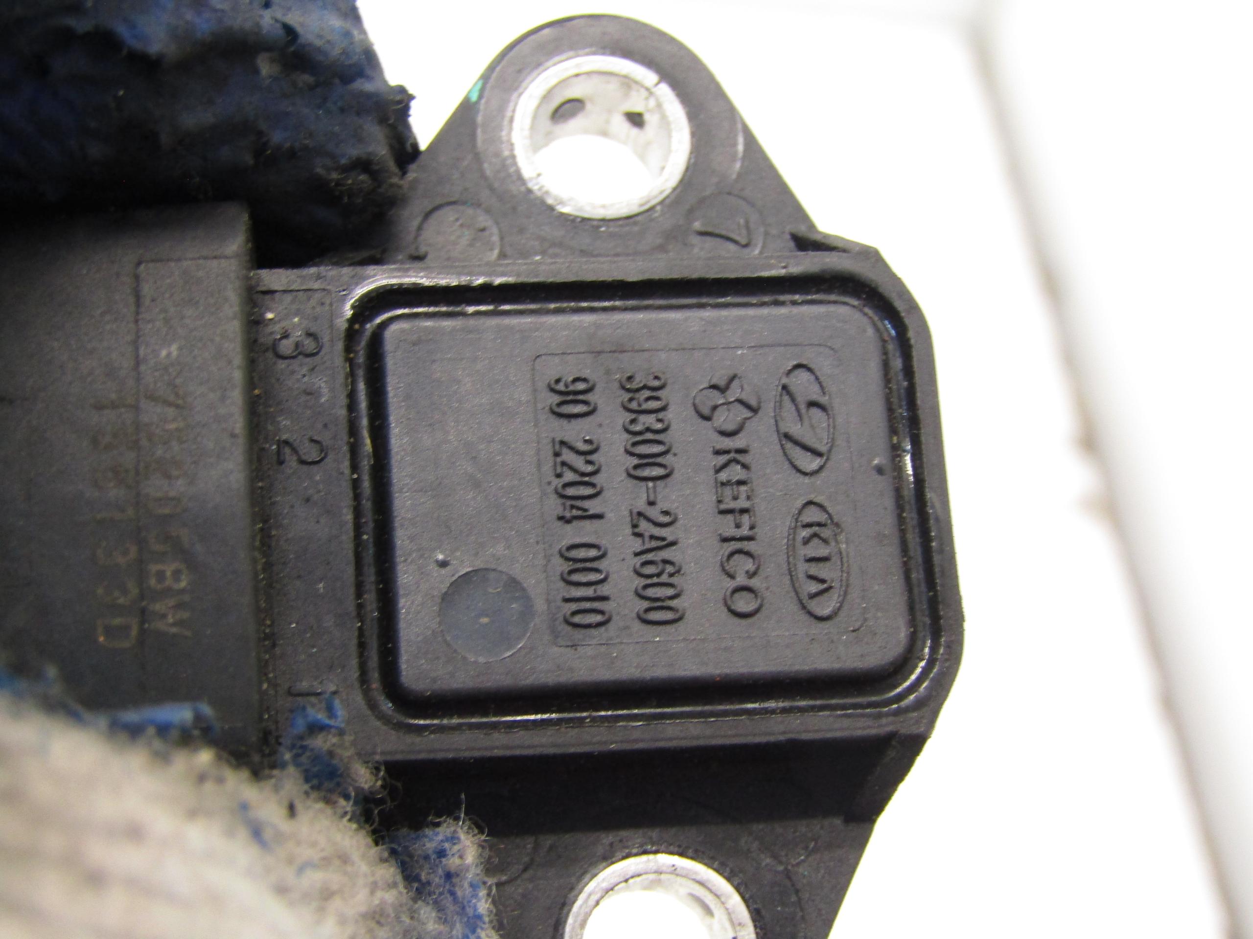 Capteur de pression OEM 39300-2A600 - État utilisé image 4